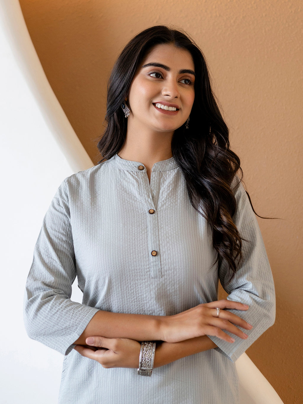 Women Grey Plain Katha Kurta
