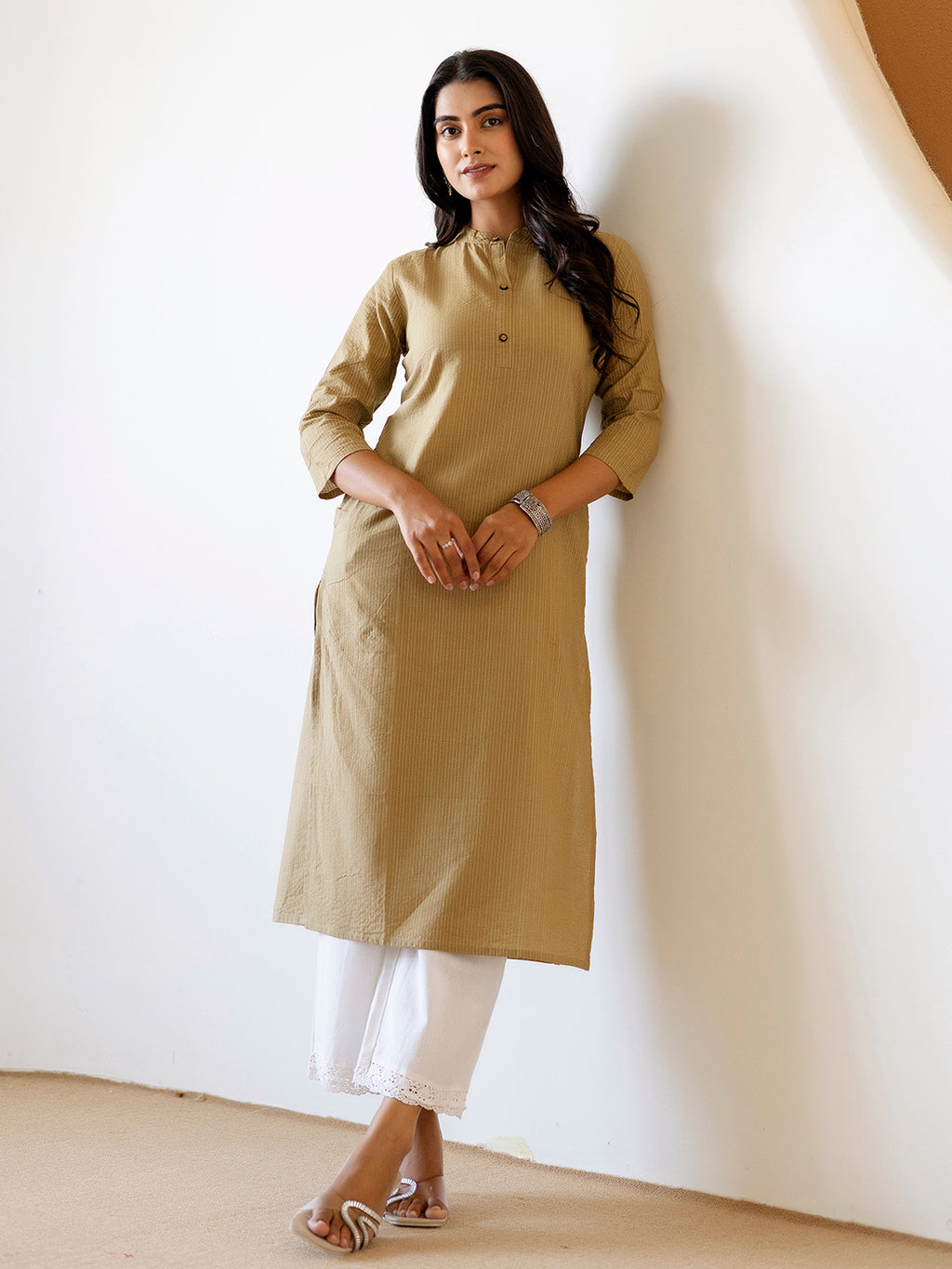 Women Beige Plain Katha Kurta