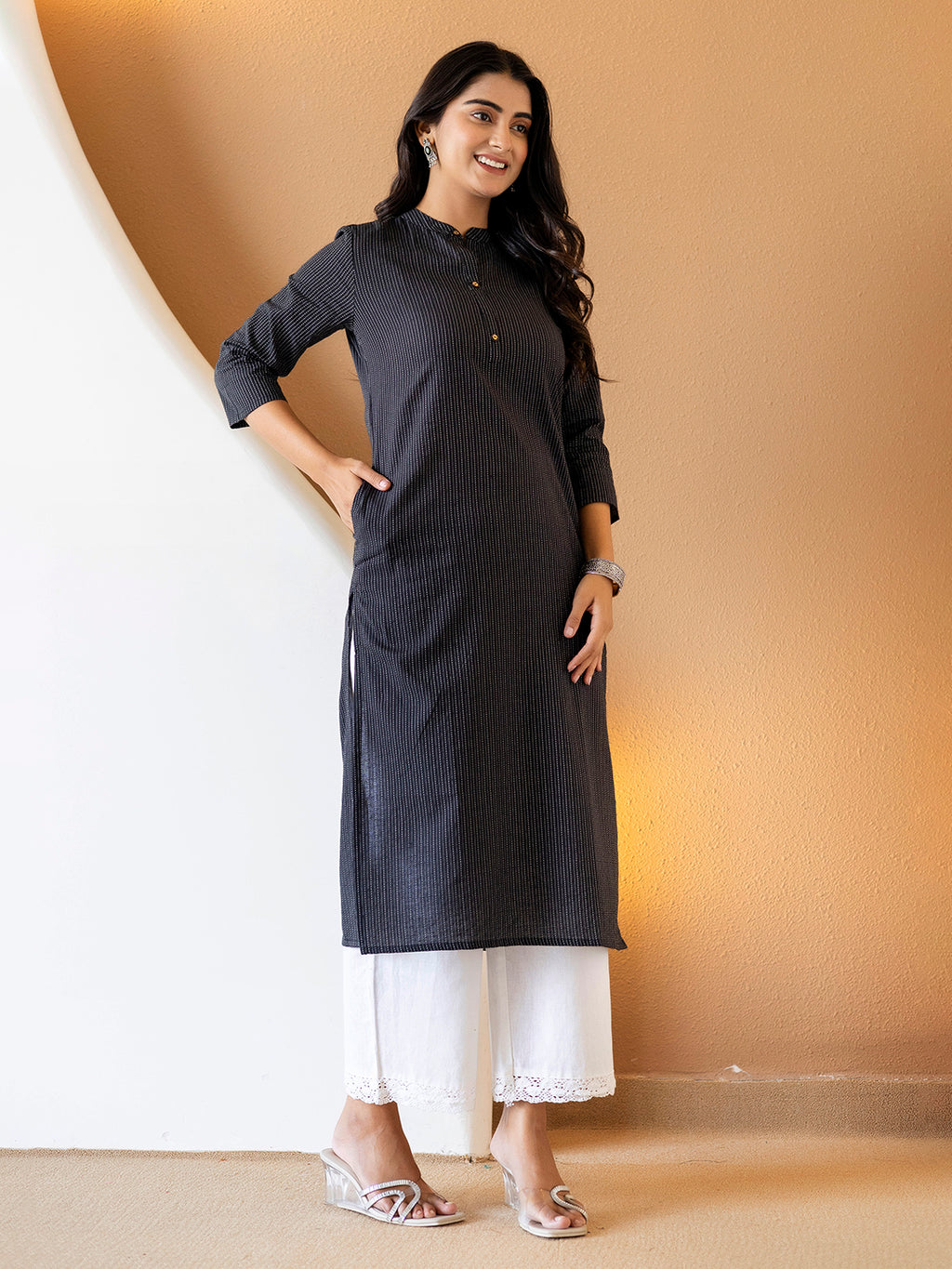 Women Blue Plain Katha Kurta