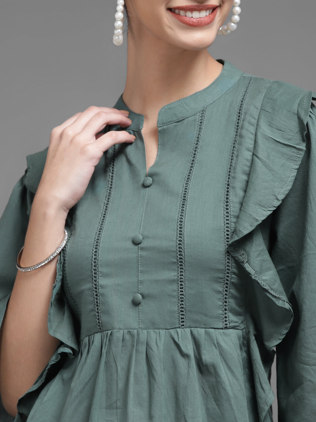Women Green Plain Cotton Tunics