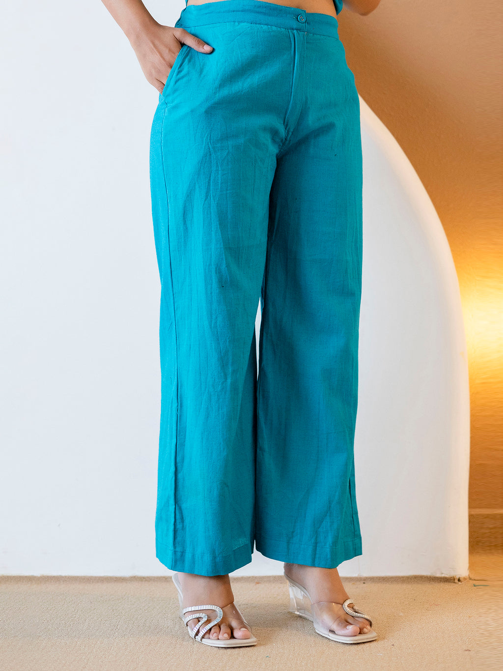 Women Turquise Blue Plain Cotton Flex Co-Ords Set
