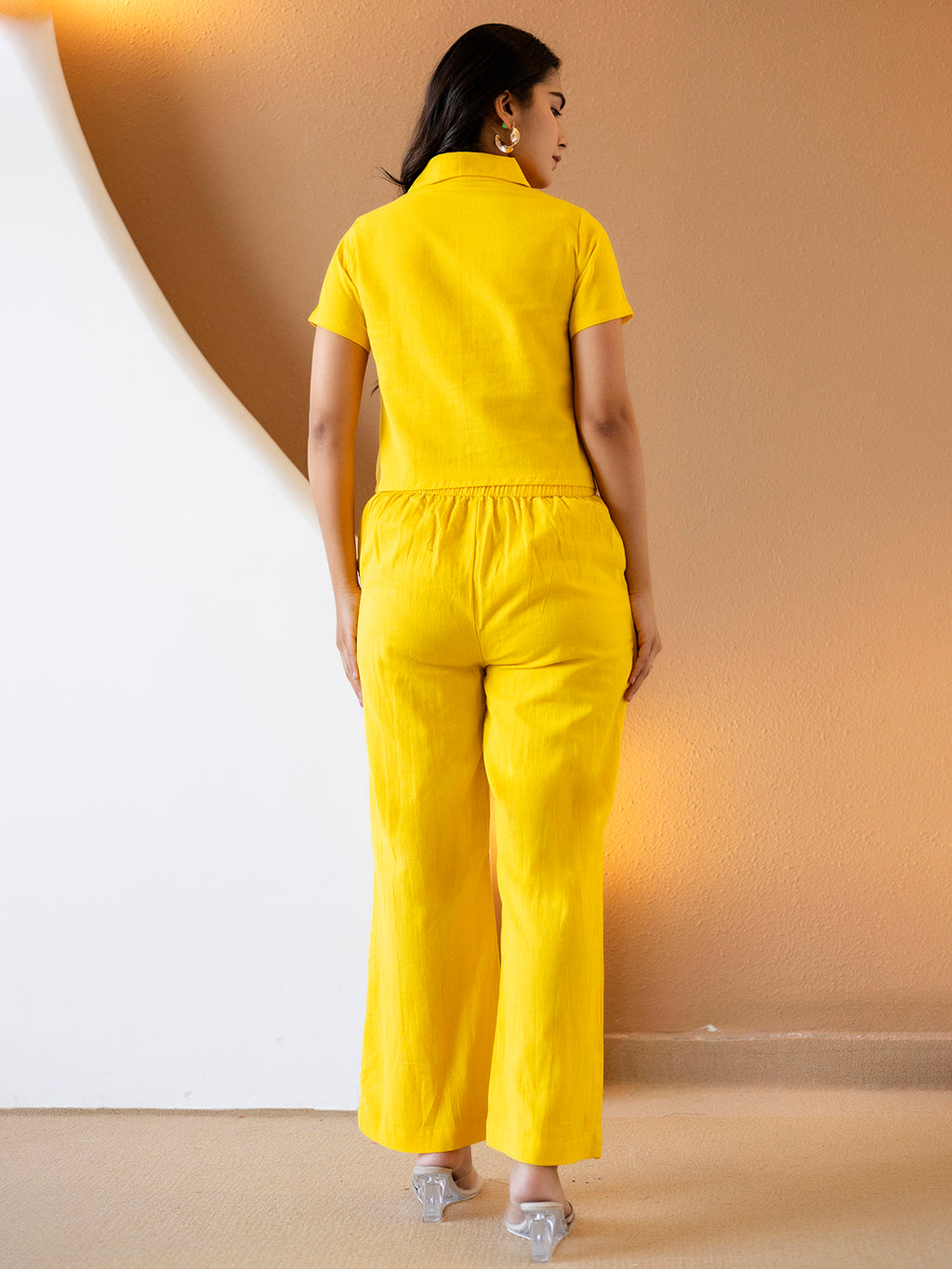 Women Yellow Plain Cotton Flex Co-Ords Set