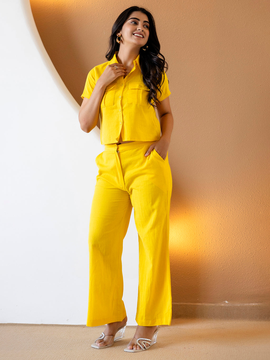 Women Yellow Plain Cotton Flex Co-Ords Set