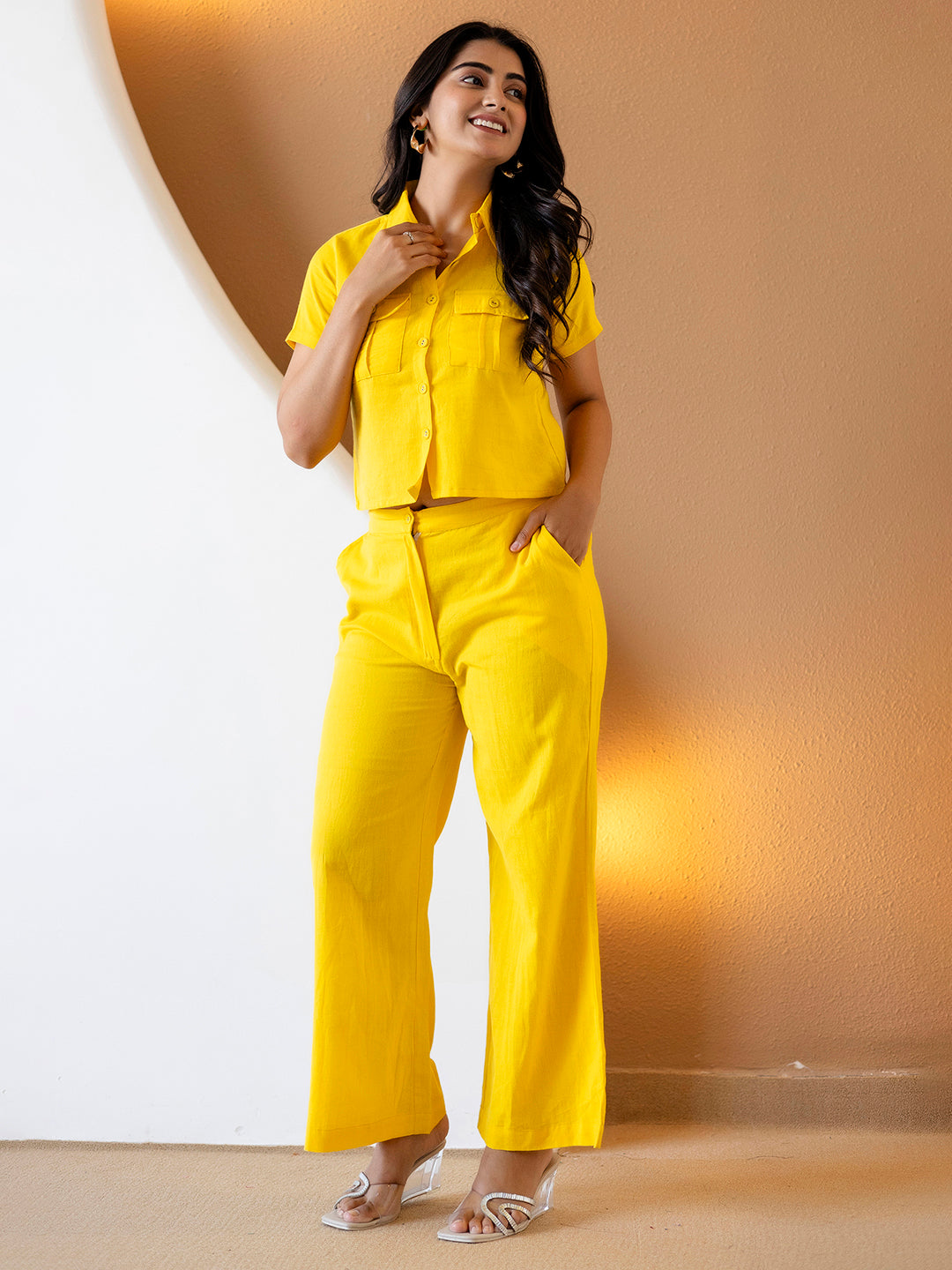 Women Yellow Plain Cotton Flex Co-Ords Set