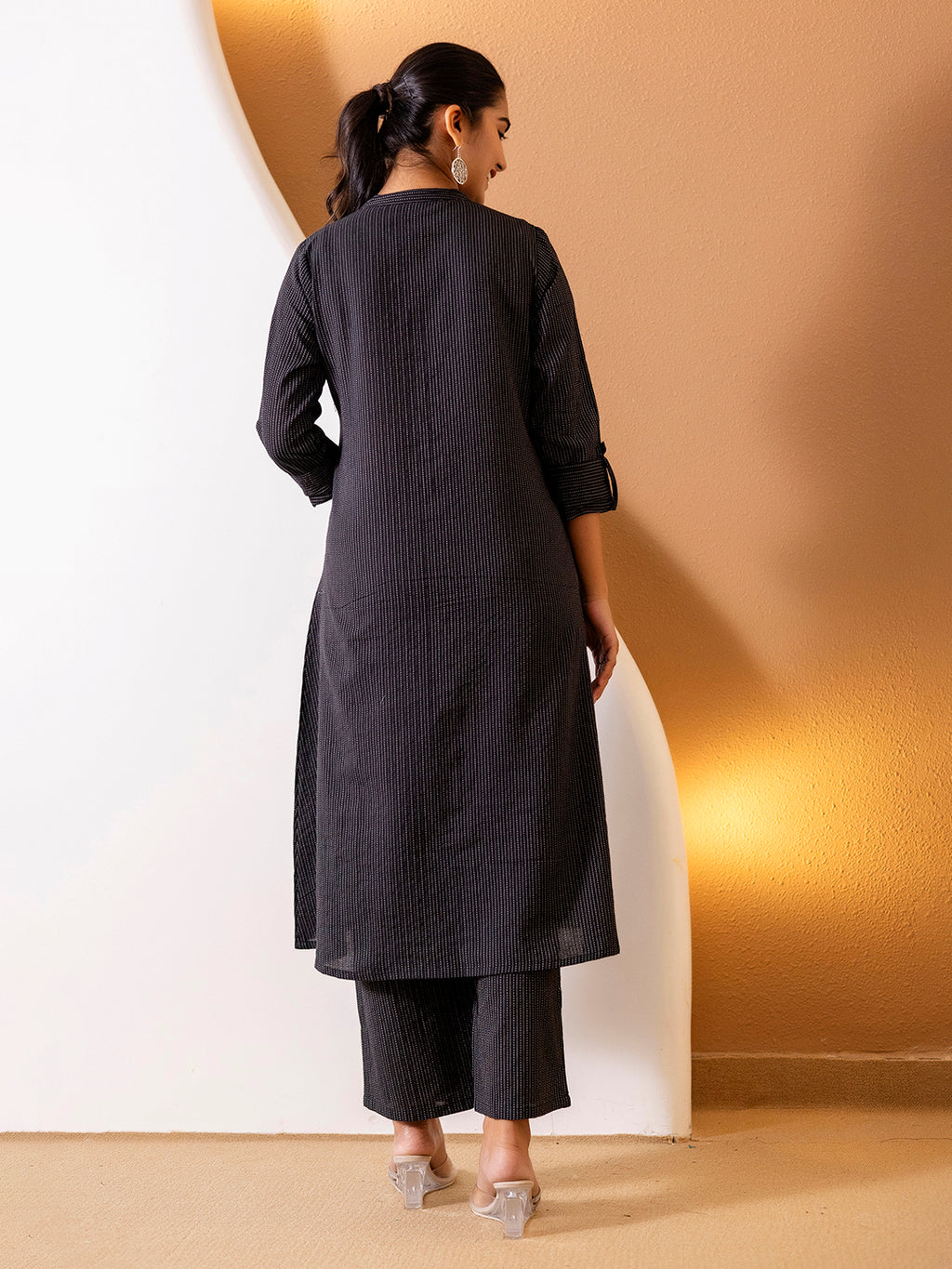 Women Black Plain Katha Kurta Set