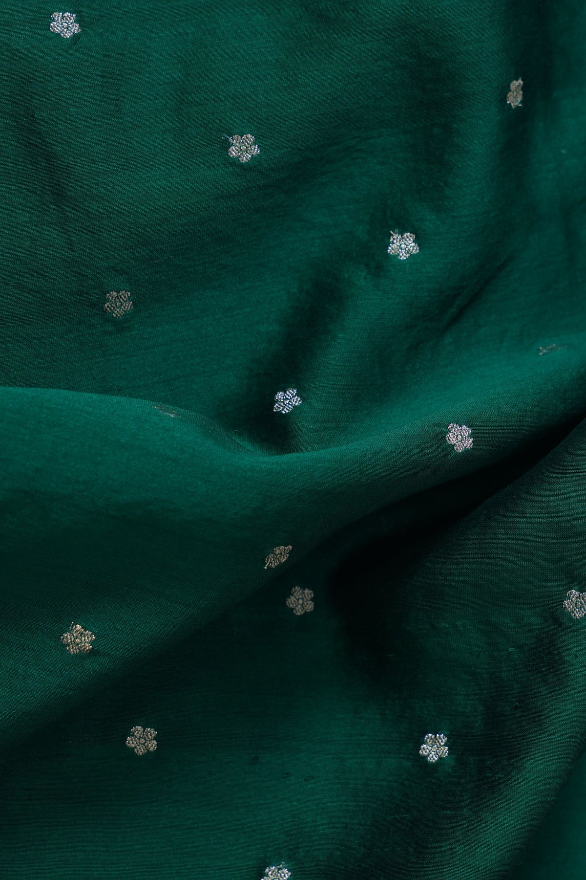 Women's Emerald Green Silk Organza  Saree with Unstitched Blouse
