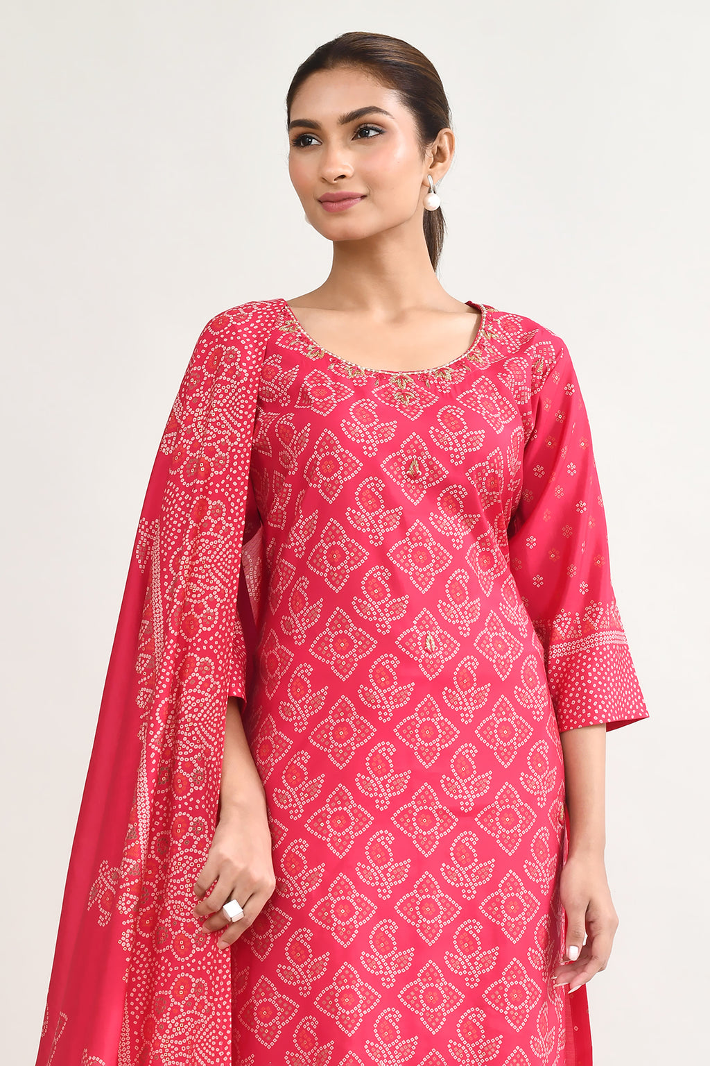 Pink Maslin Kurta Set with Embroidery