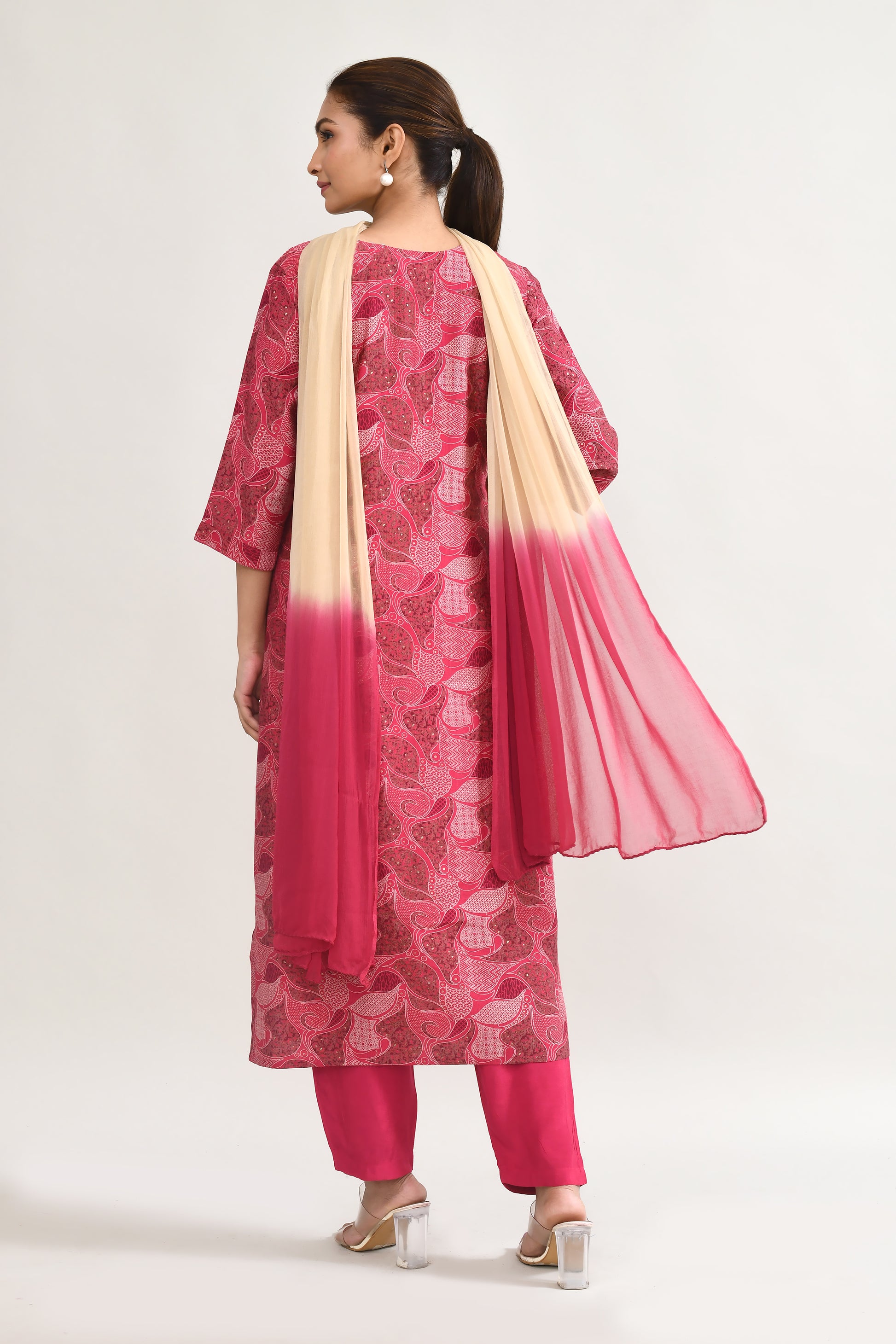 Pink Maslin Kurta Set With Embroidery