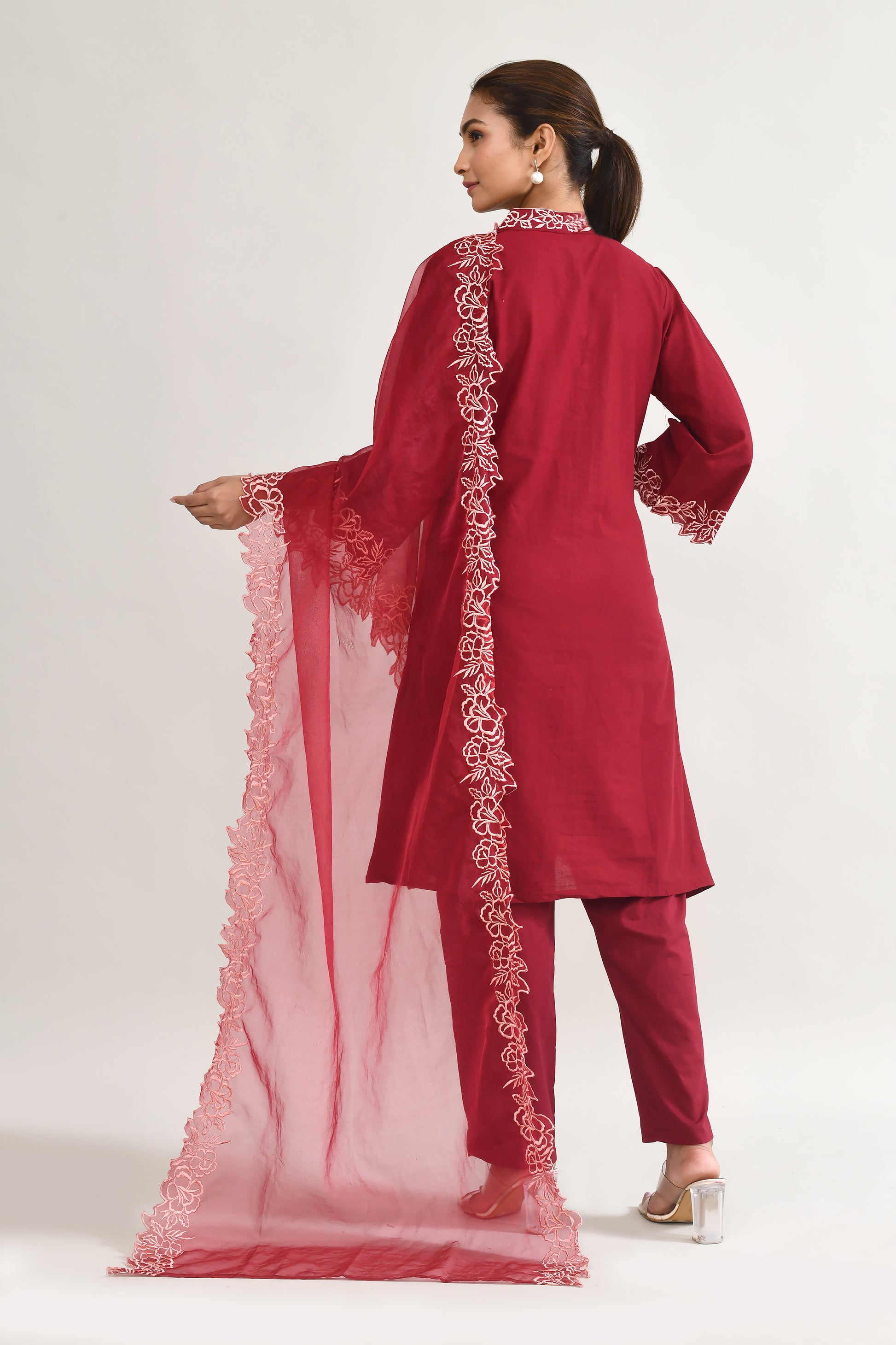 Maroon Maslin Kurta Set With Embroidery