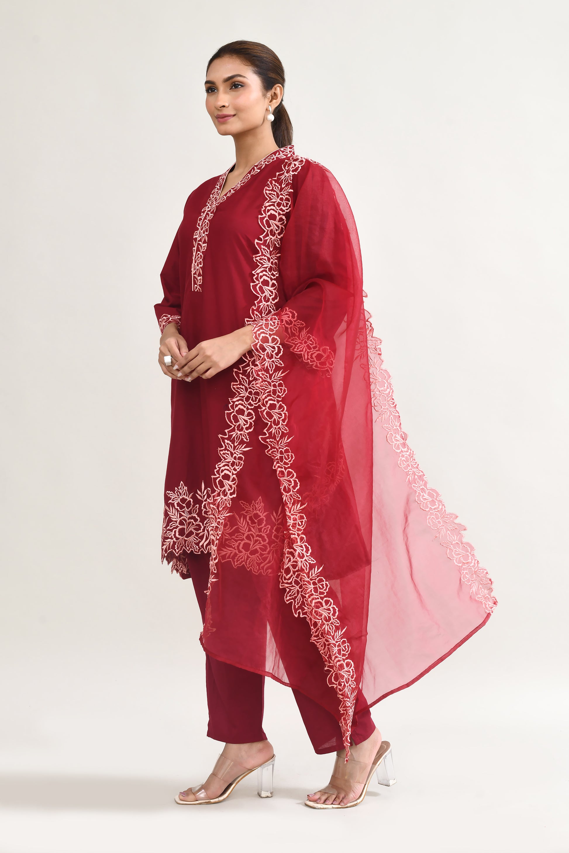 Maroon Maslin Kurta Set With Embroidery