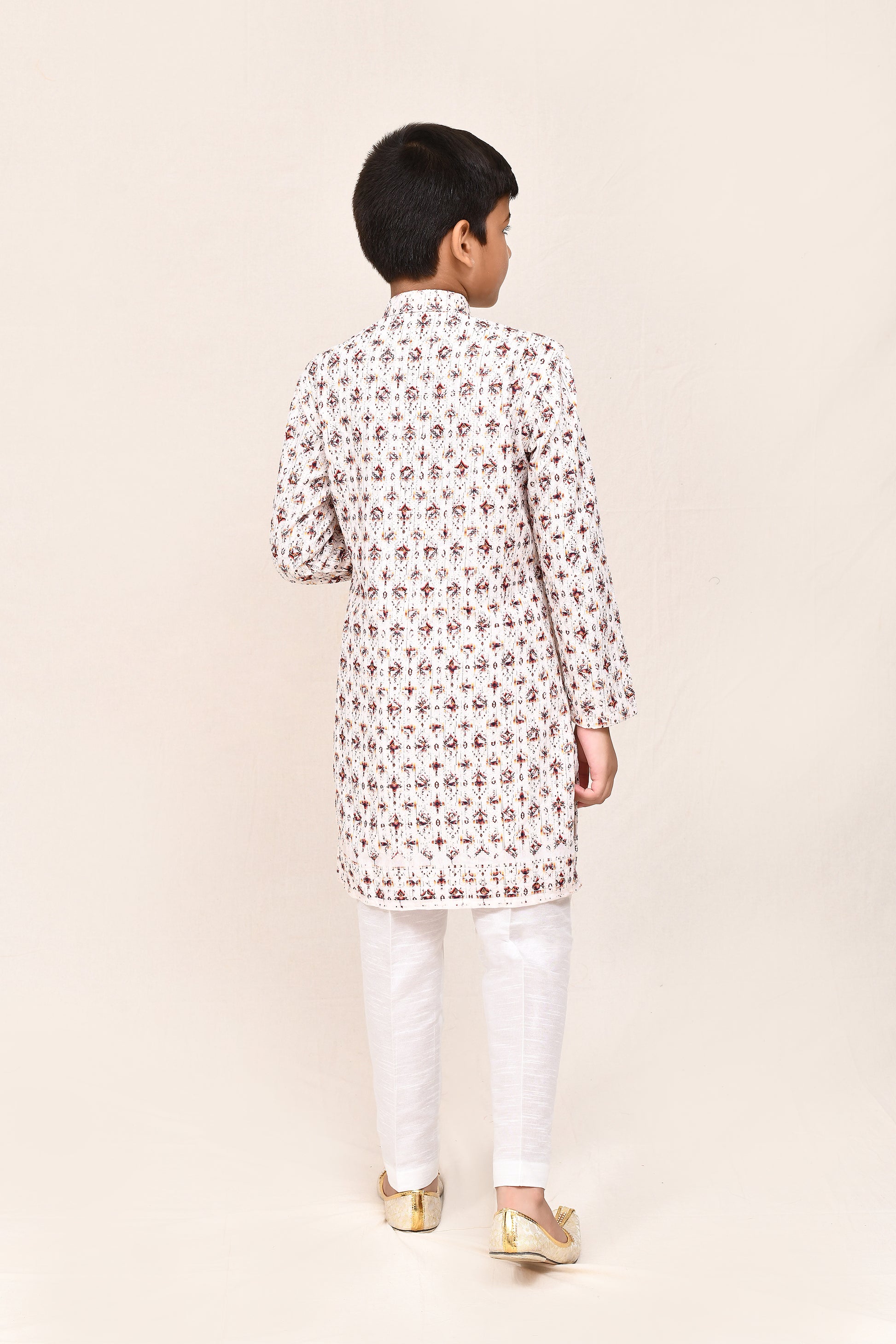 Kurta with straight fit pant