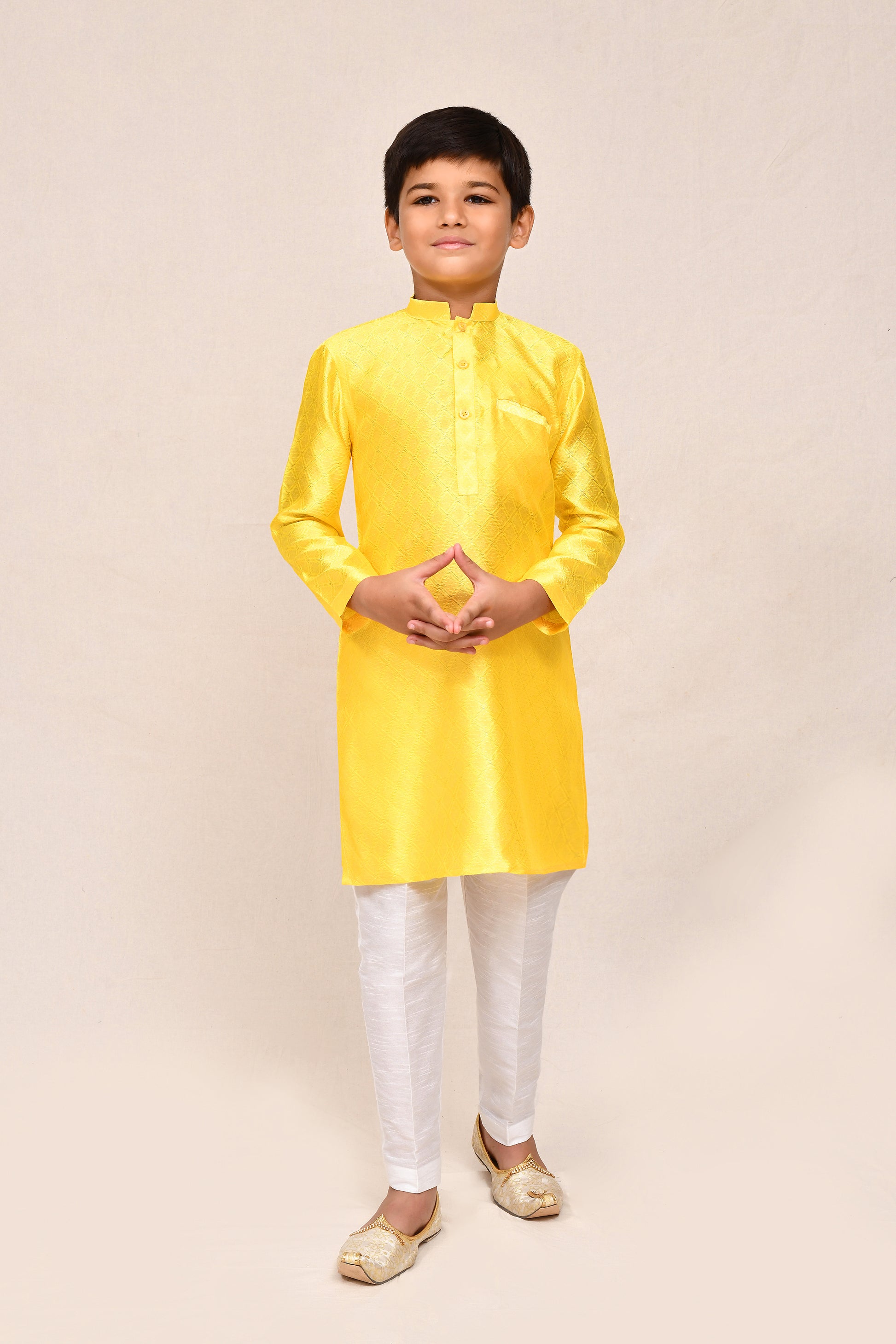 Kurta with straight fit pant