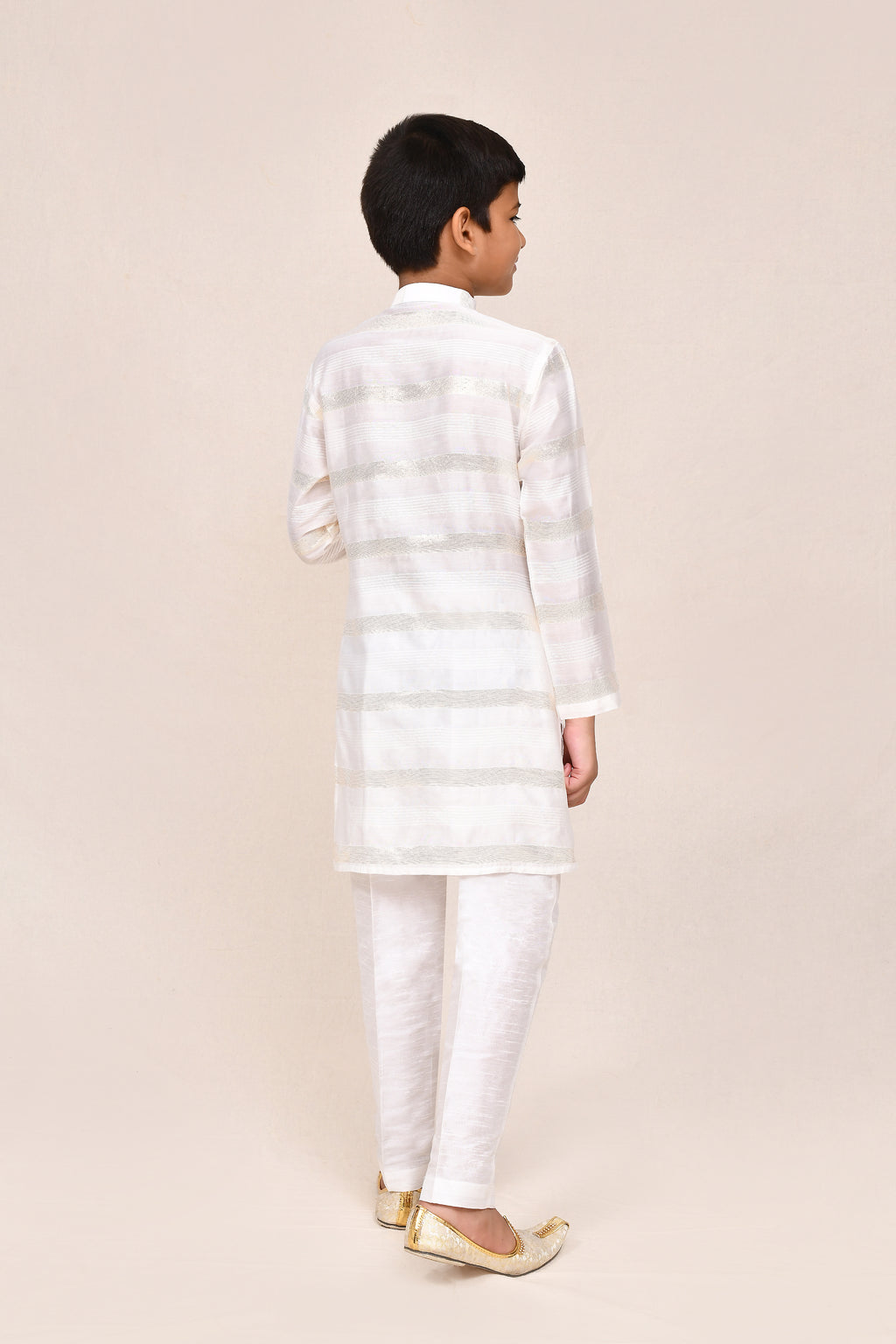 Kurta with straight fit pant