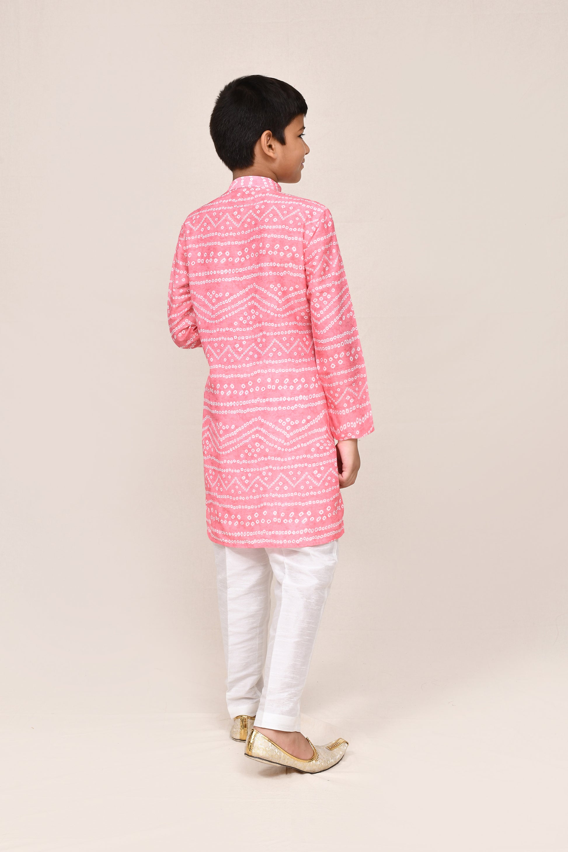 Kurta with straight fit pant