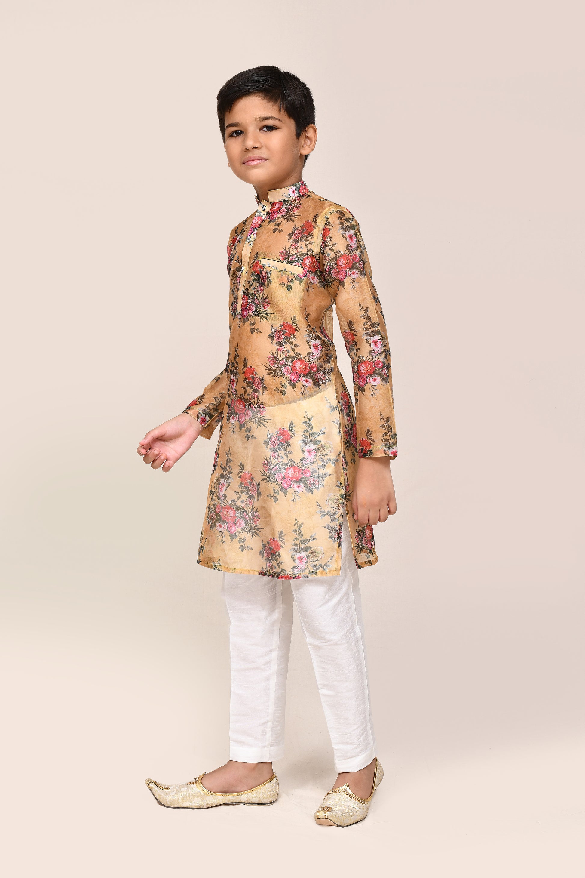Kurta with straight fit pant