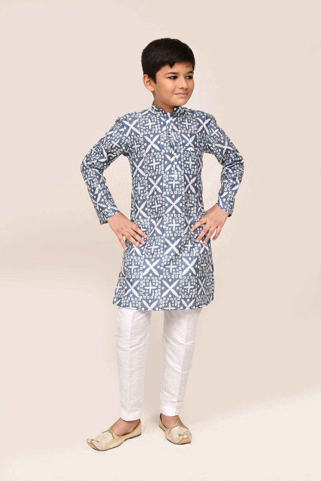 Kurta with straight fit pant