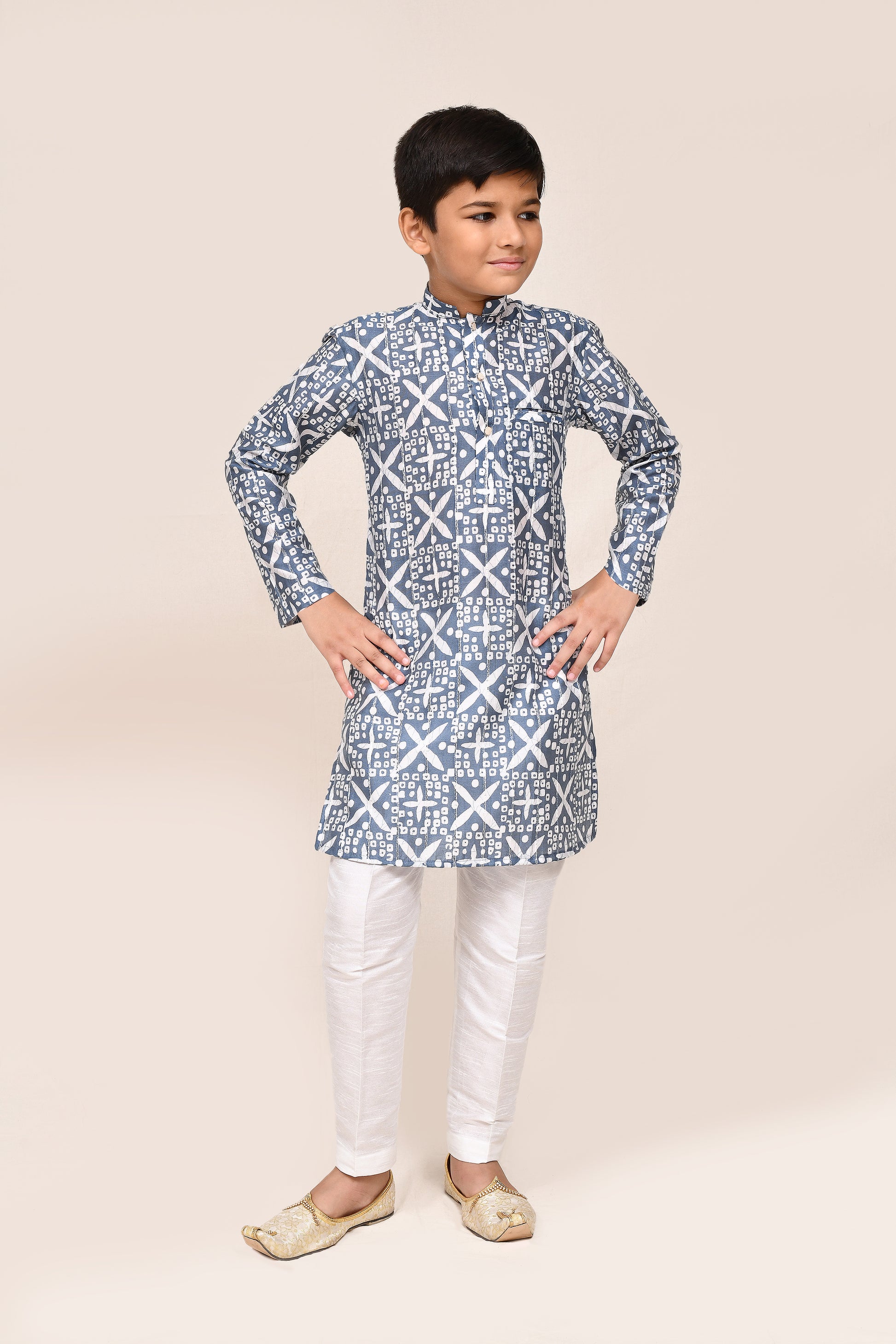 Kurta with straight fit pant