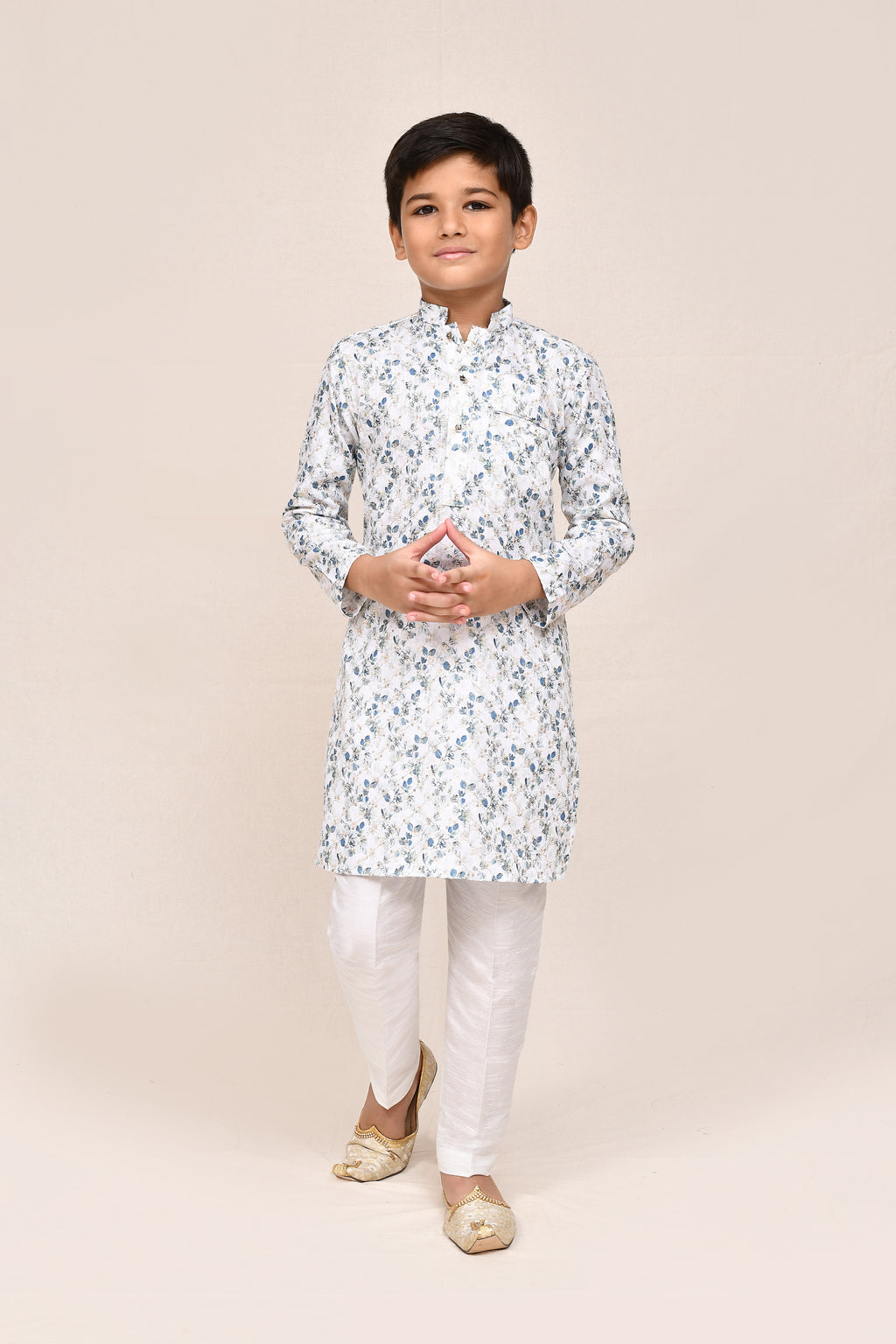Kurta with straight fit pant