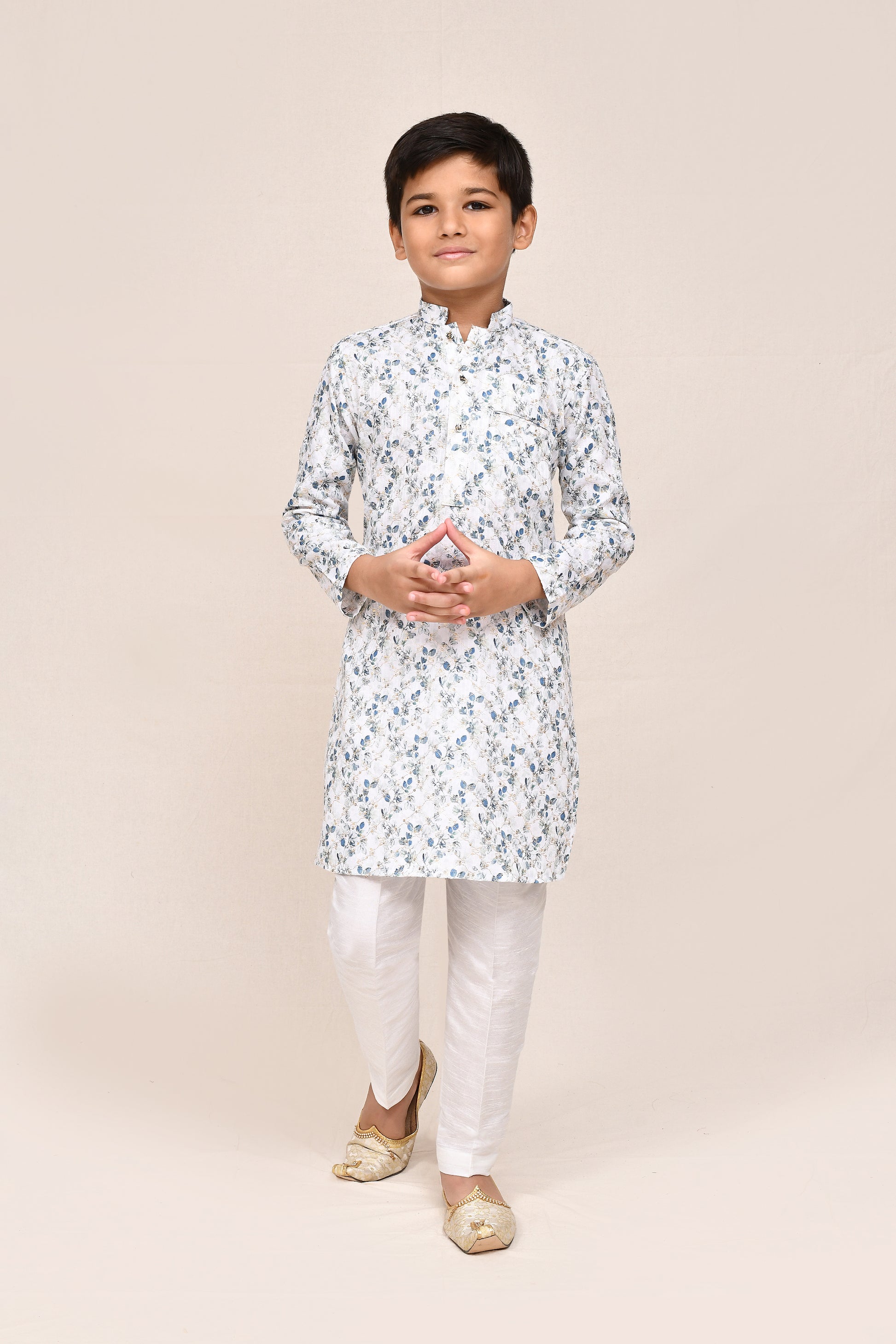 Kurta with straight fit pant