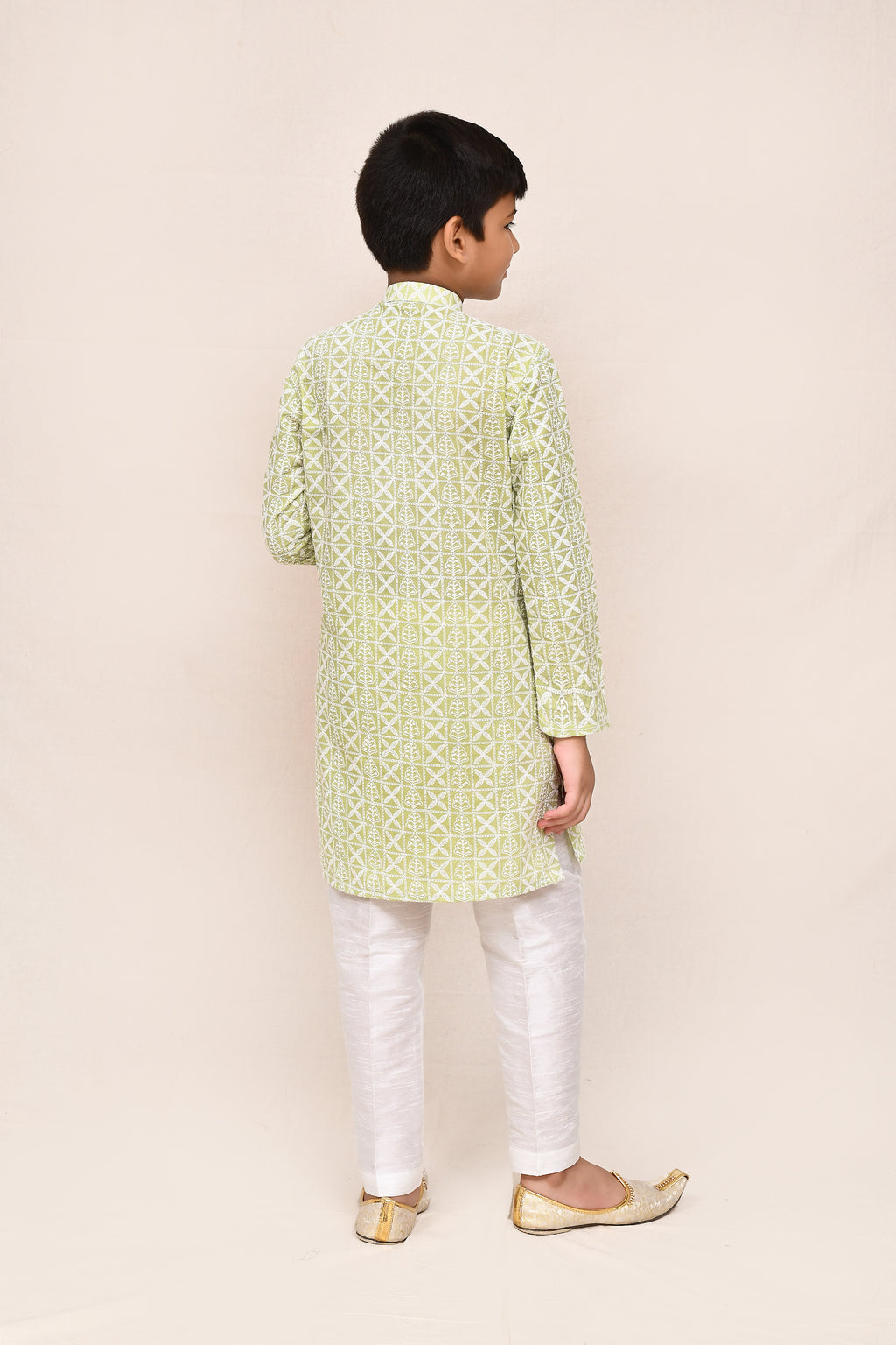 Kurta with straight fit pant