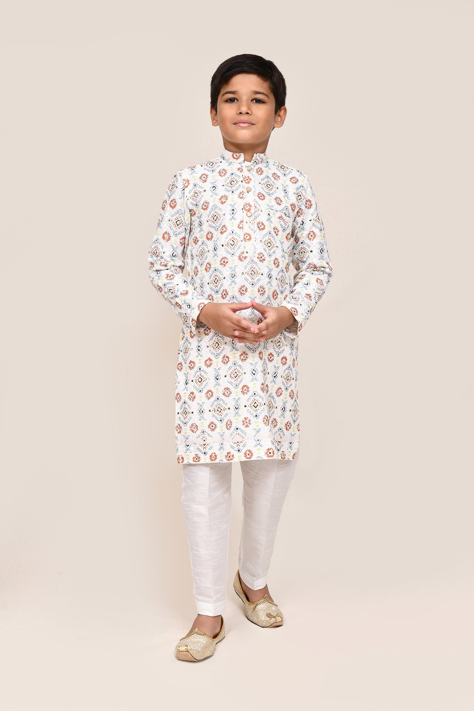 Kurta with straight fit pant