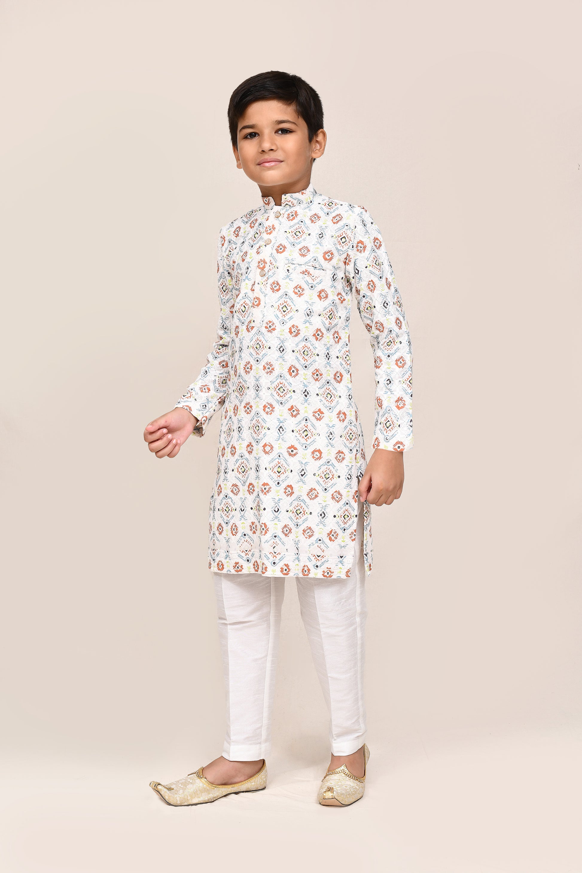 Kurta with straight fit pant