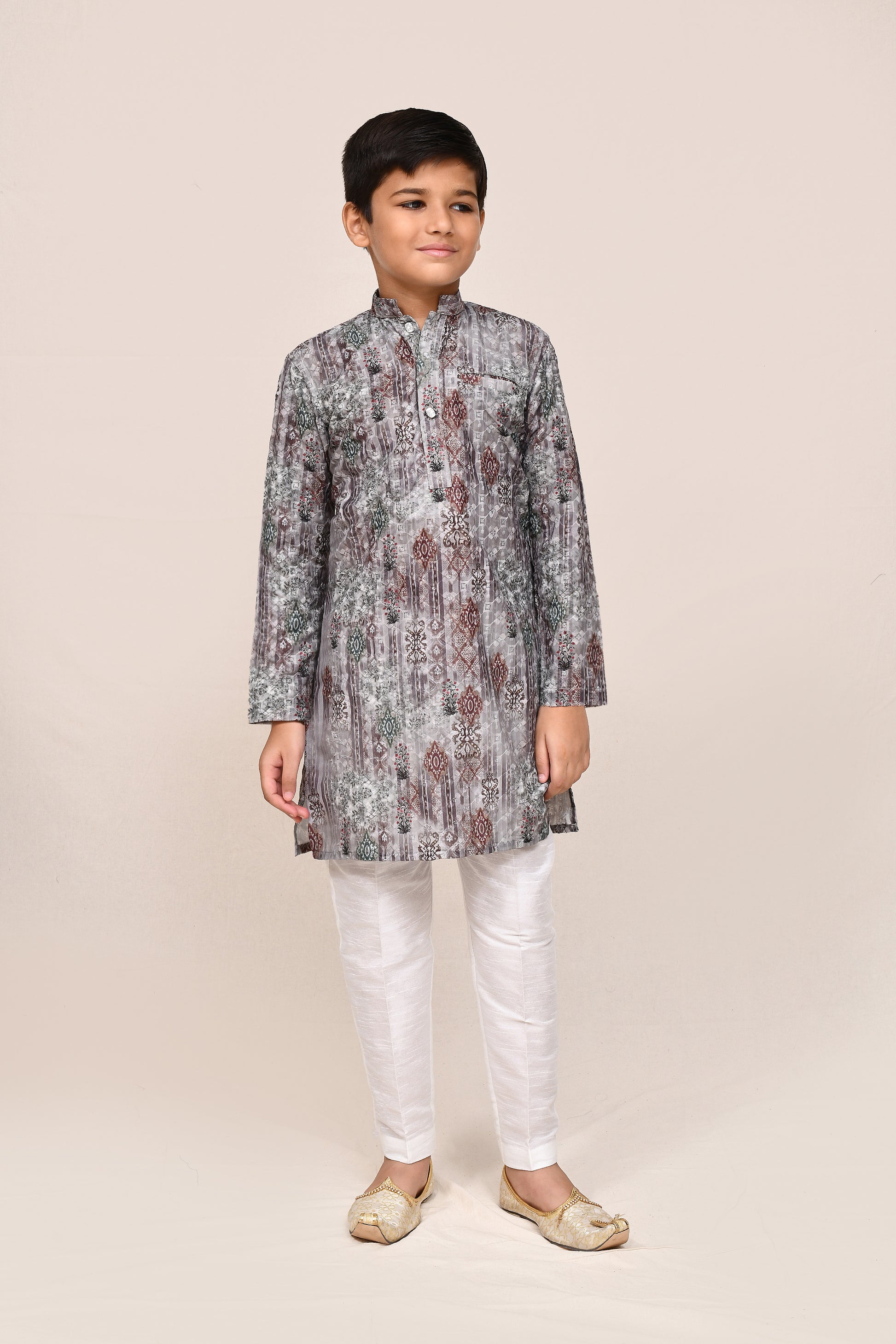 Kurta with straight fit pant