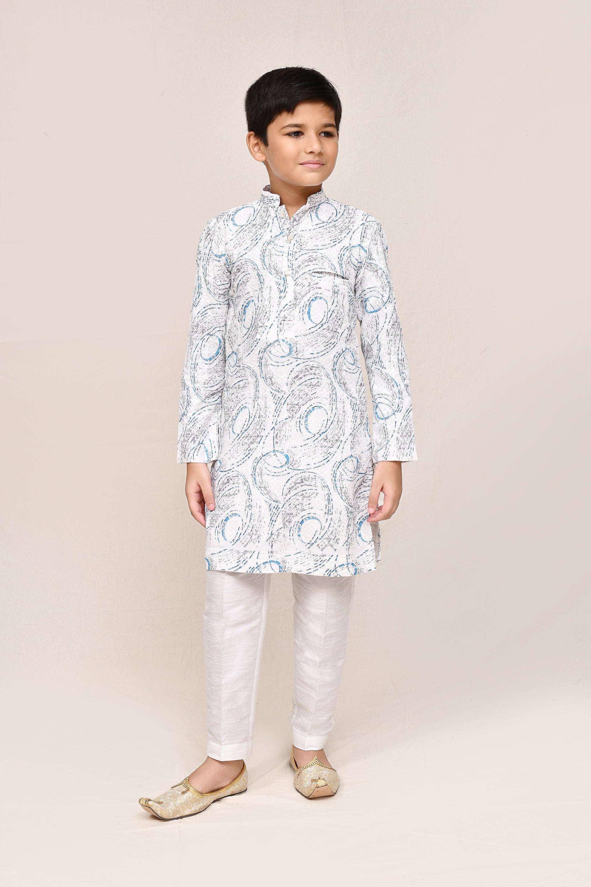 Kurta with straight fit pant