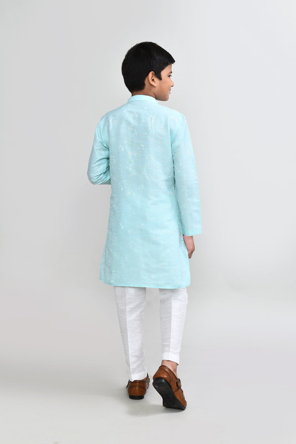 Kurta with straight fit pant