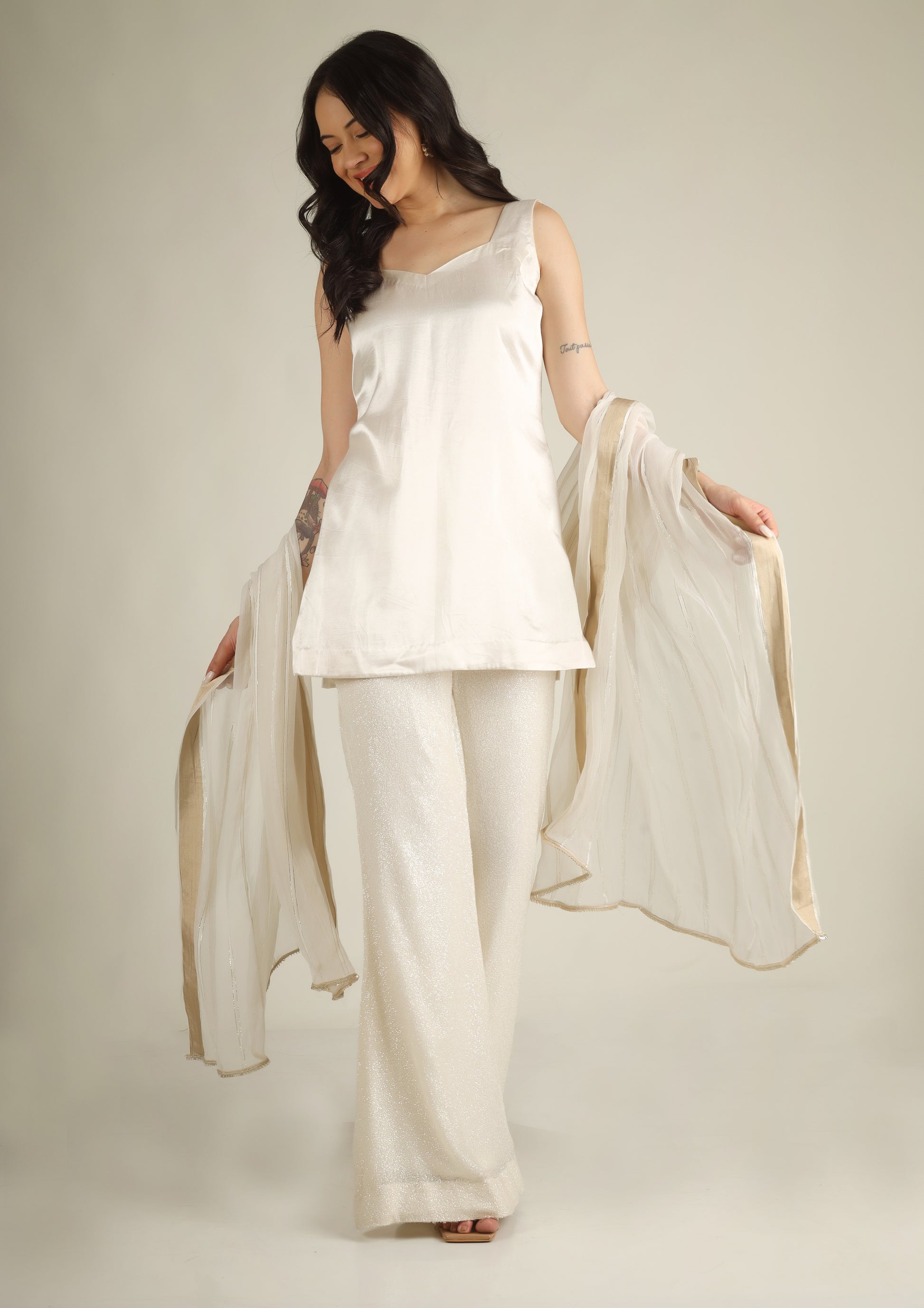 Women's Gazi silk White  Suit sets