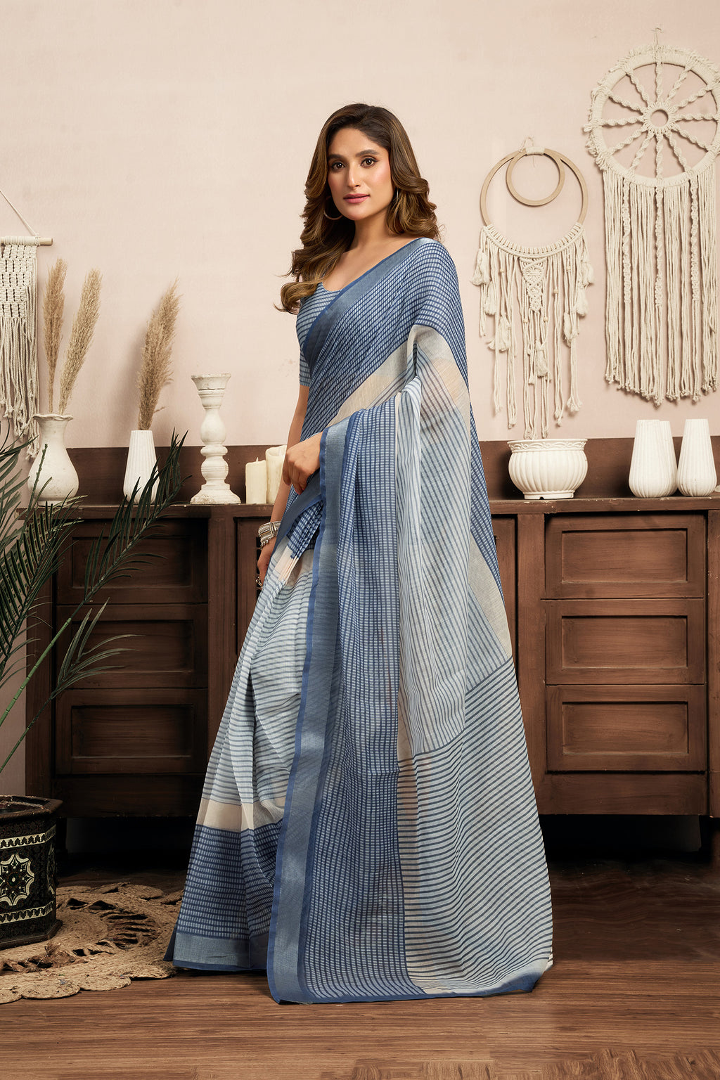 Women Cream & Blue Linen Striped Saree