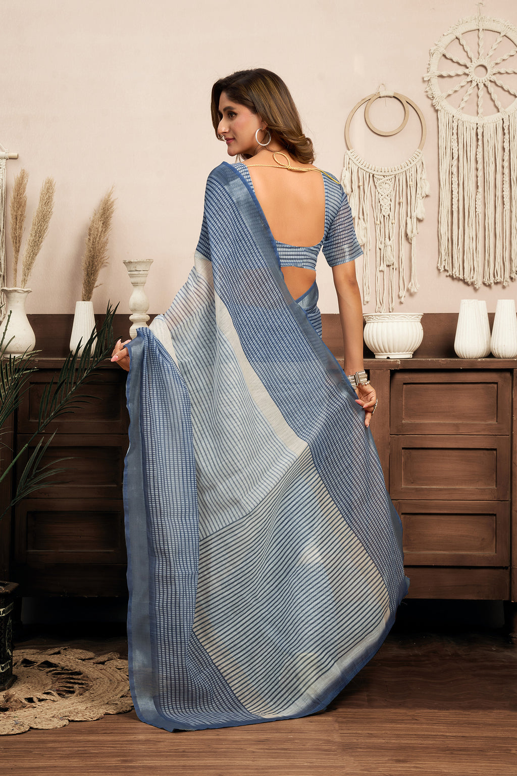 Women Cream & Blue Linen Striped Saree