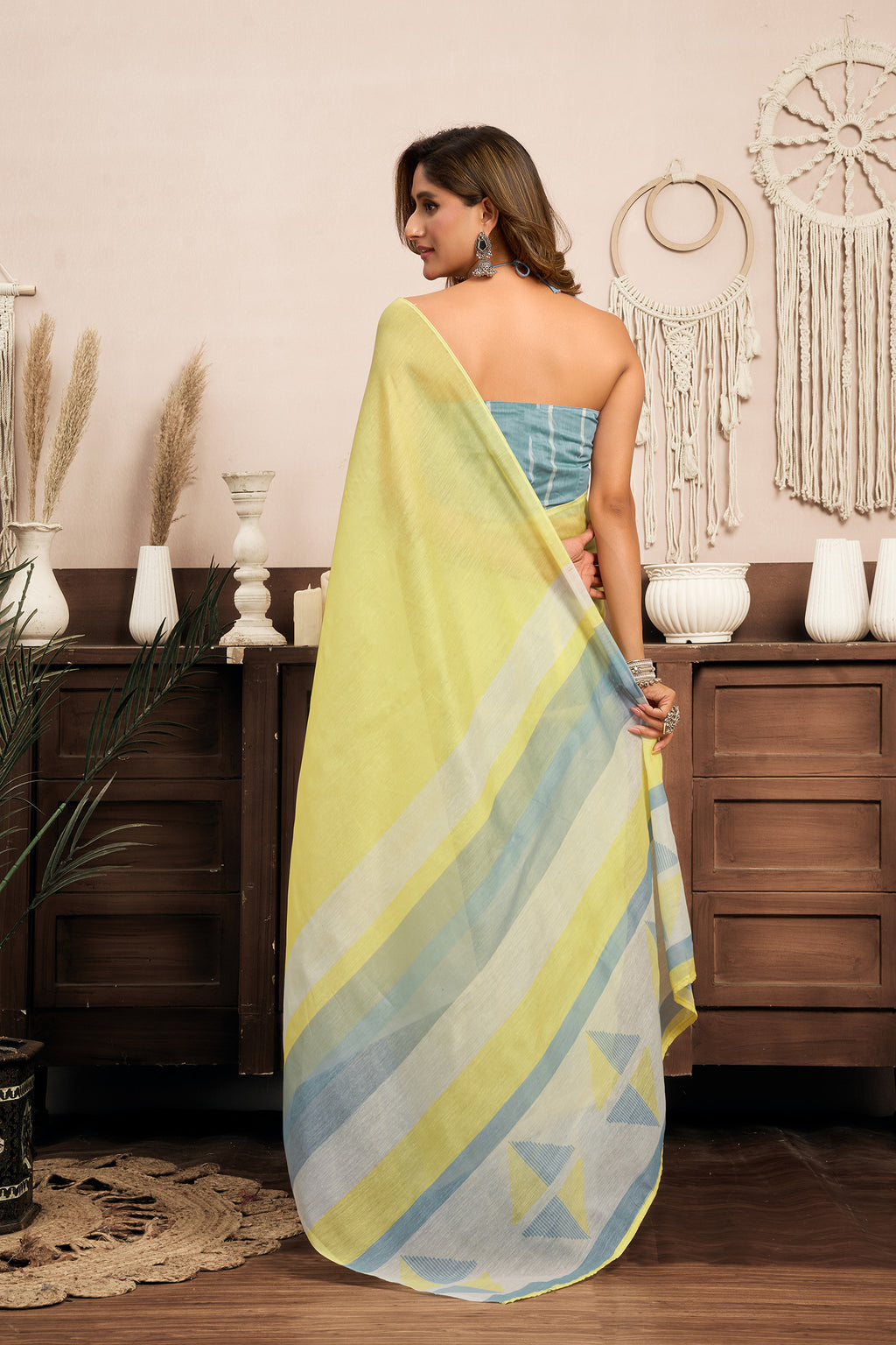 Women Bright Yellow Linen Striped & Geomatric Saree