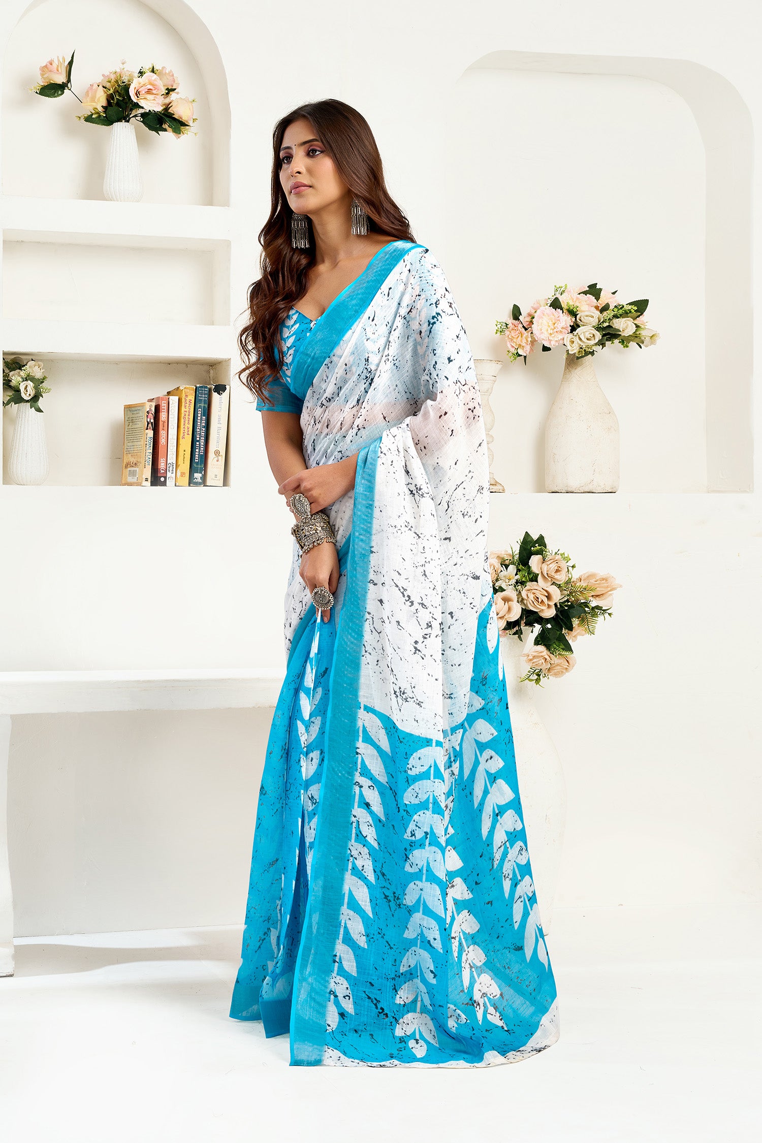 Women White Linen Leaf Saree
