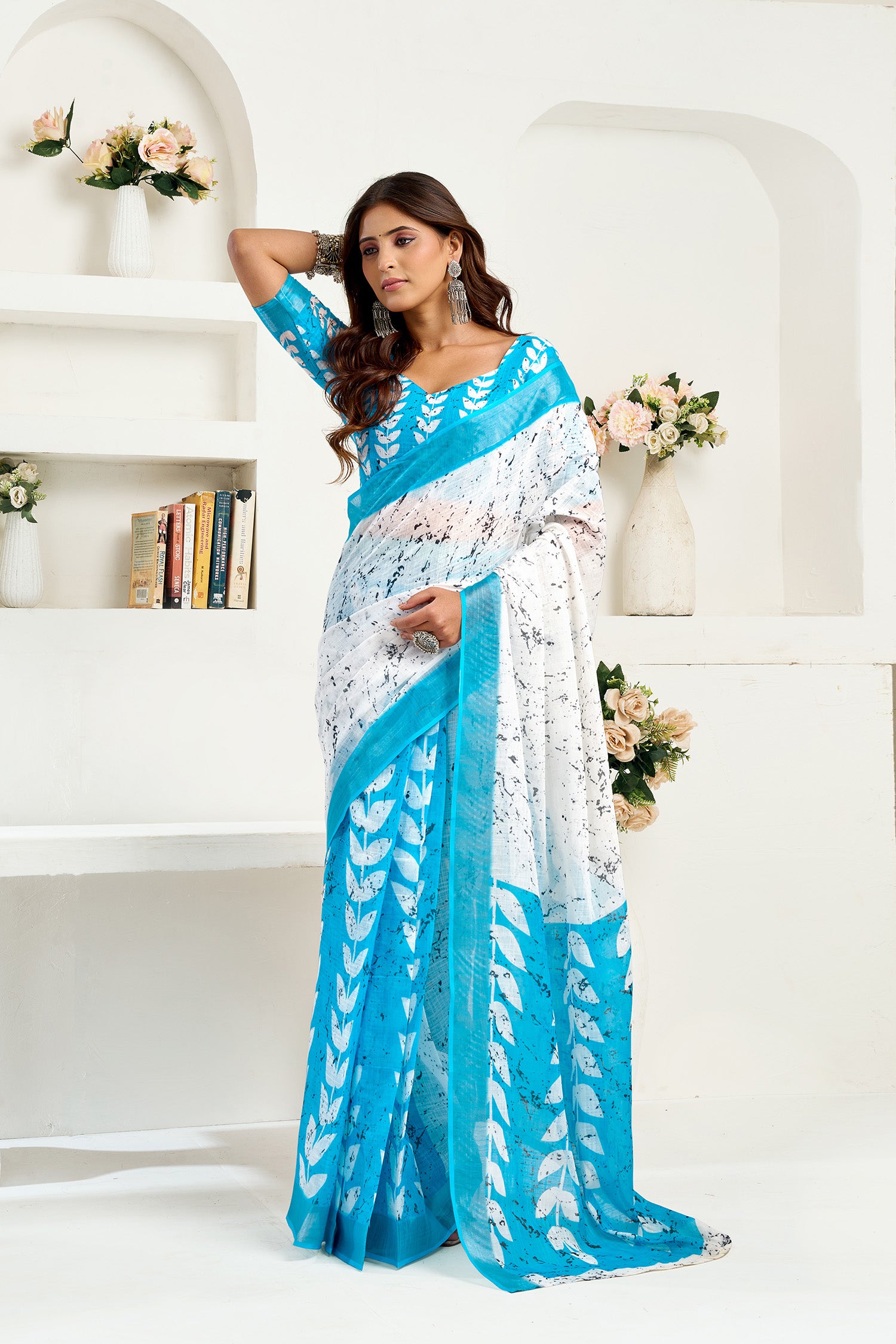 Women White Linen Leaf Saree