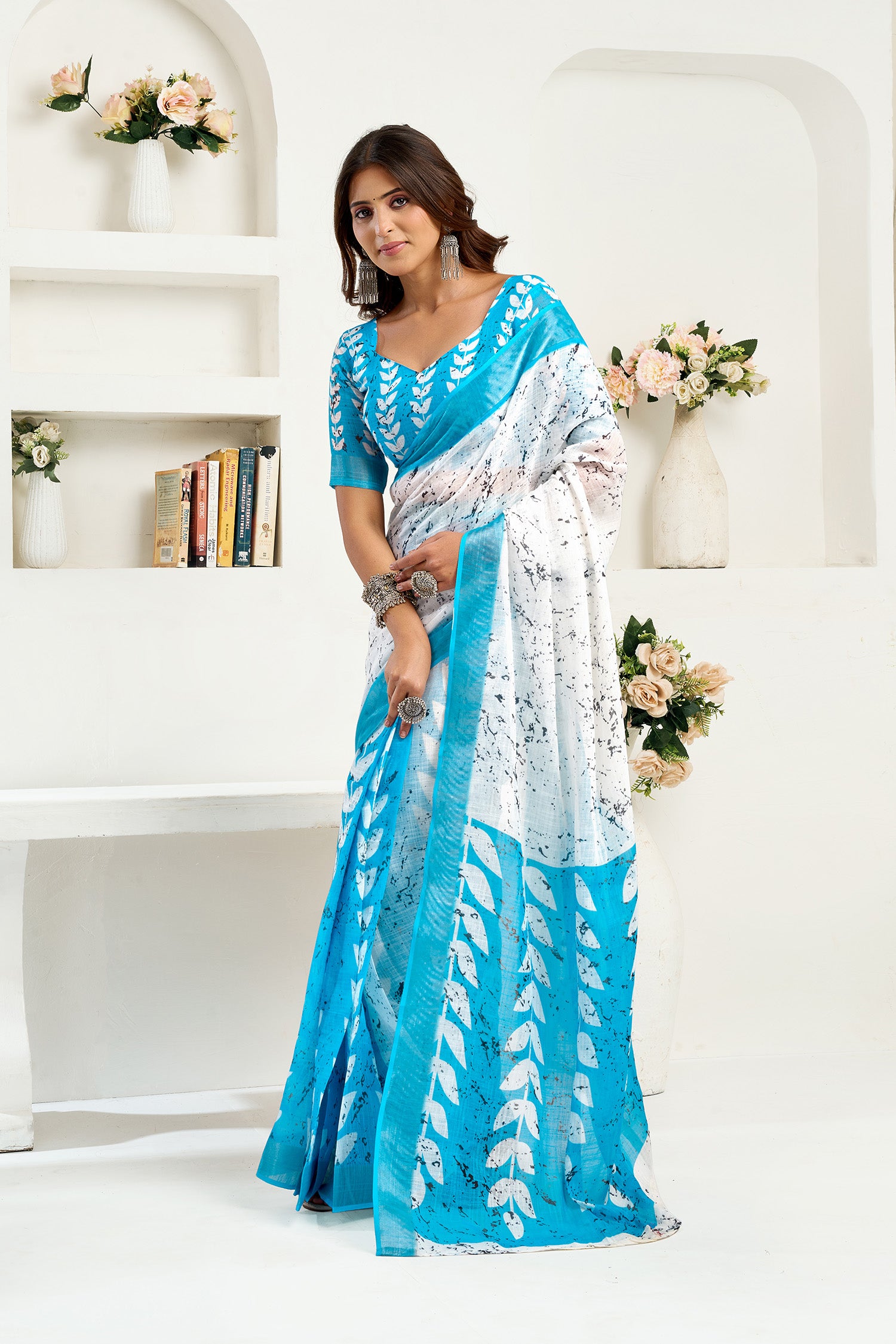 Women White Linen Leaf Saree