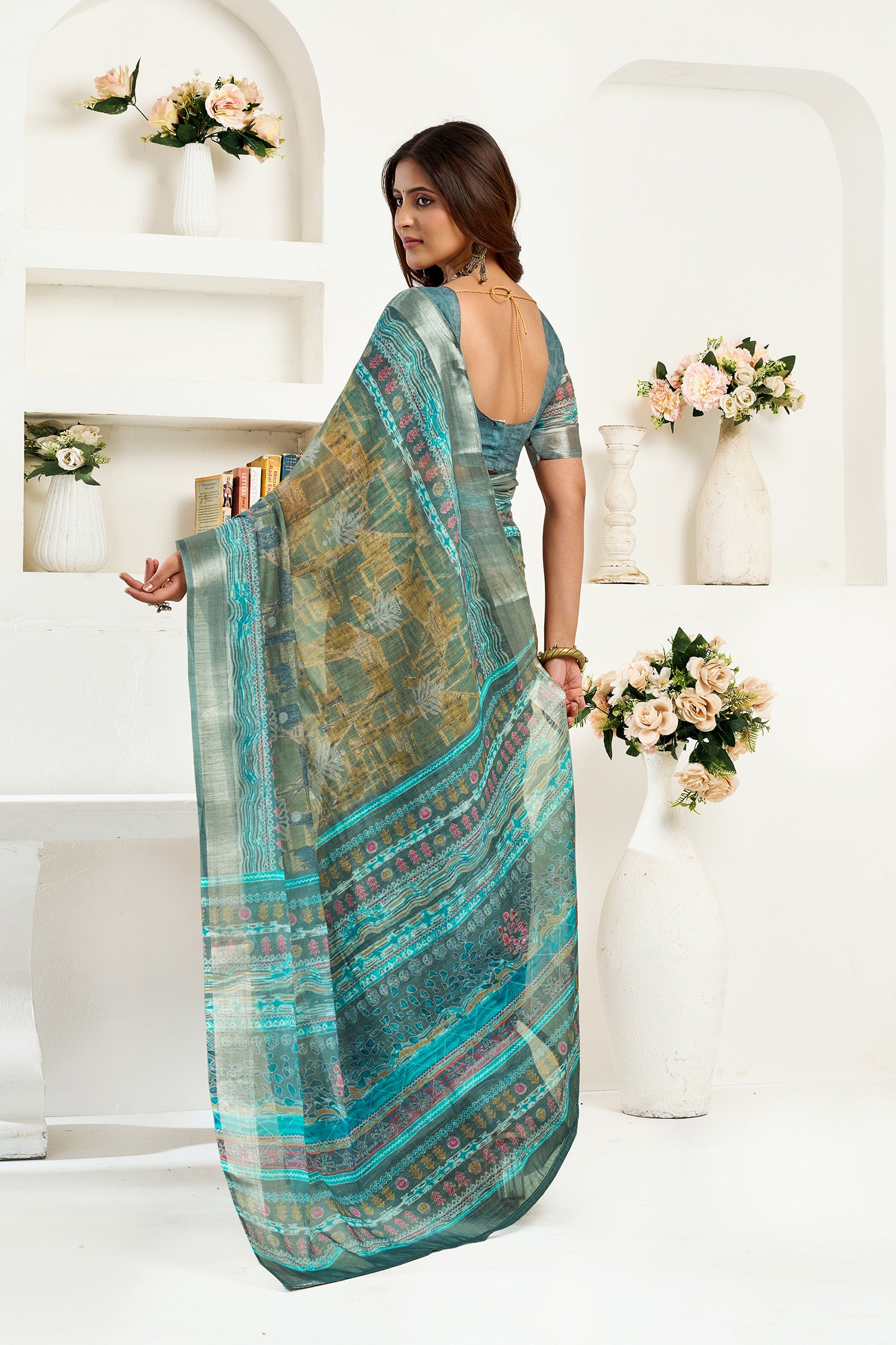 Women Petrol Linen Ethinic Motifs Saree