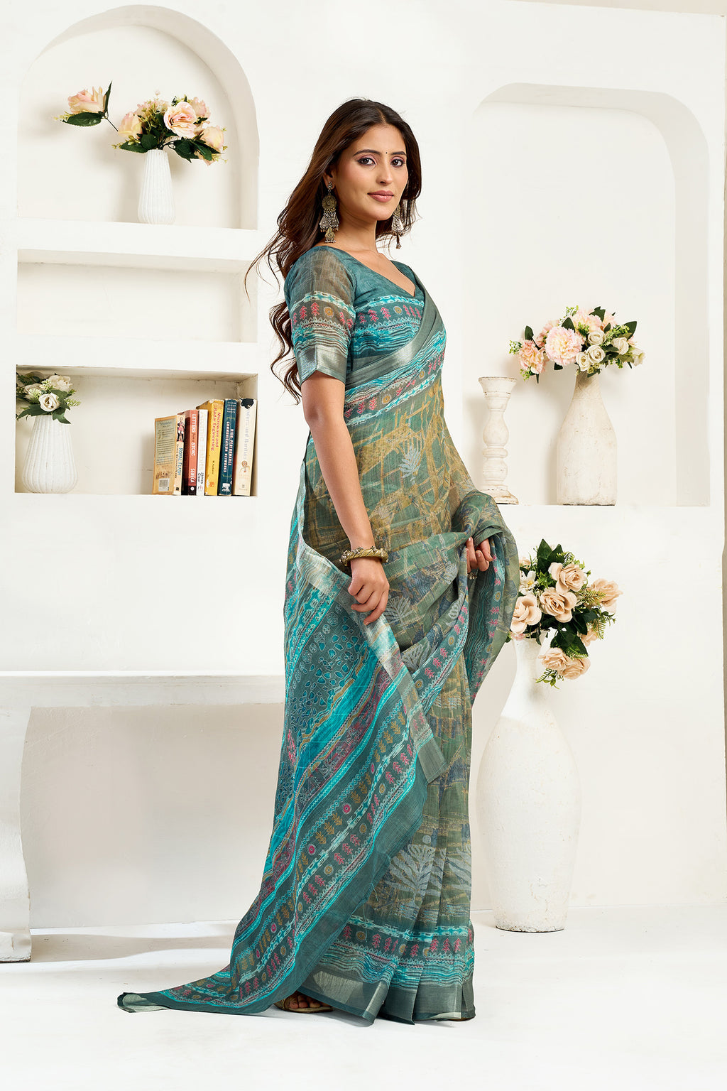 Women Petrol Linen Ethinic Motifs Saree