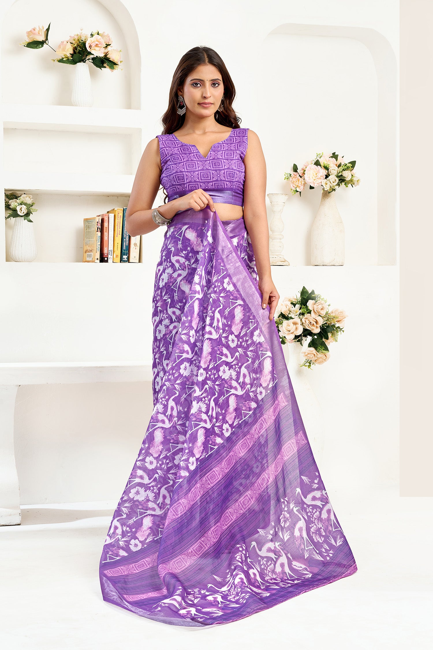 Women Purple Linen  Floral and Bird Motifs Saree