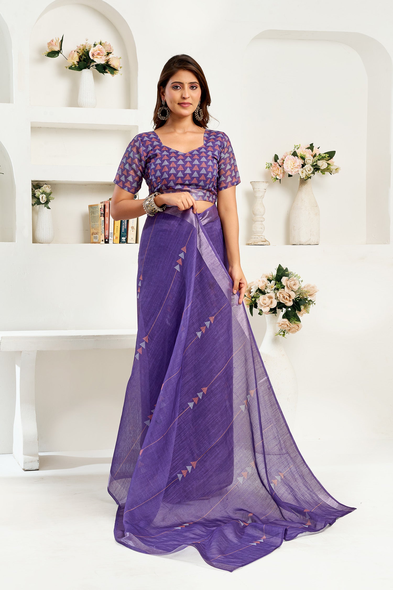 Women Purple Linen Geometric Saree