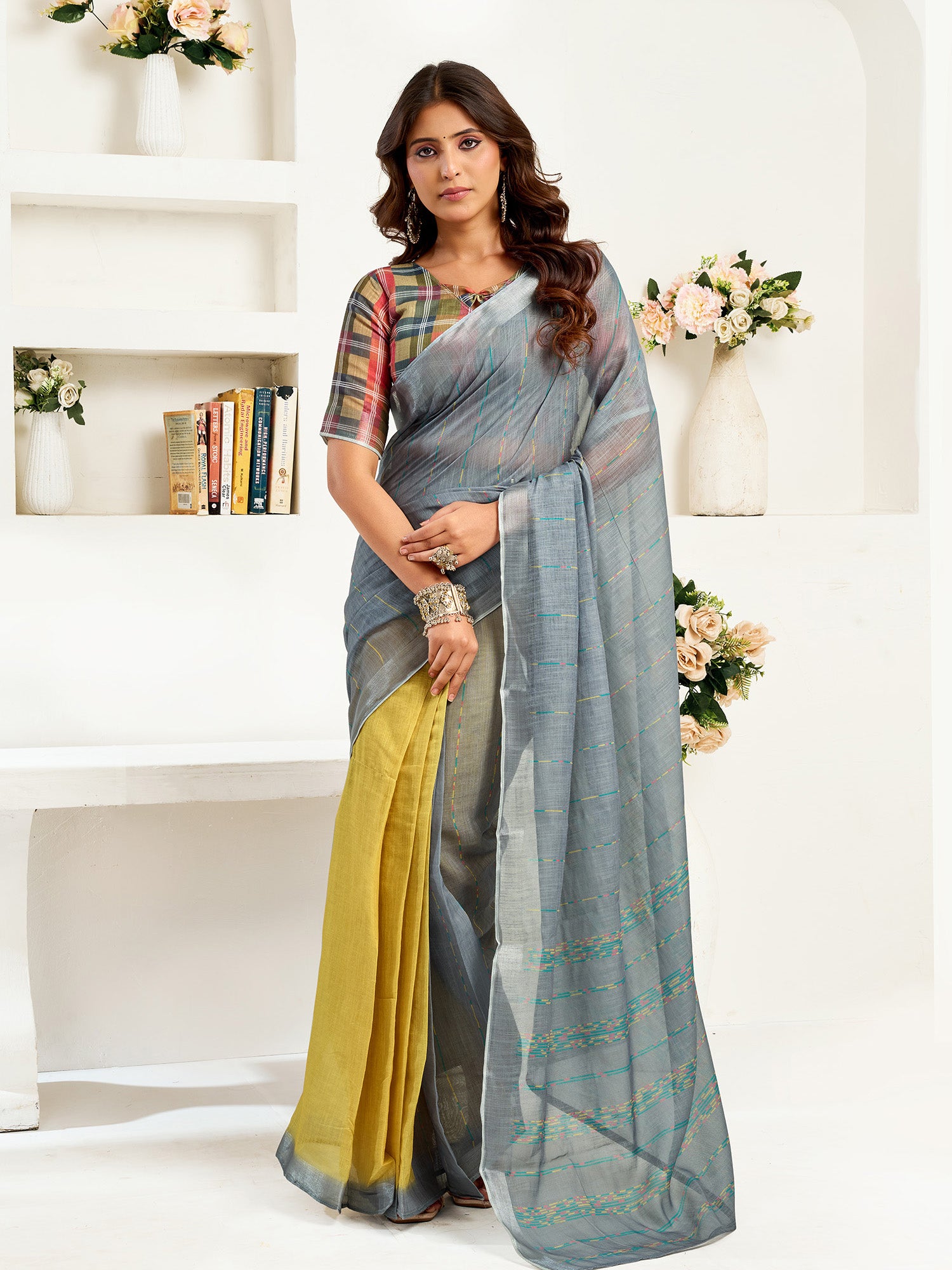 Women Grey  Linen Striped Saree