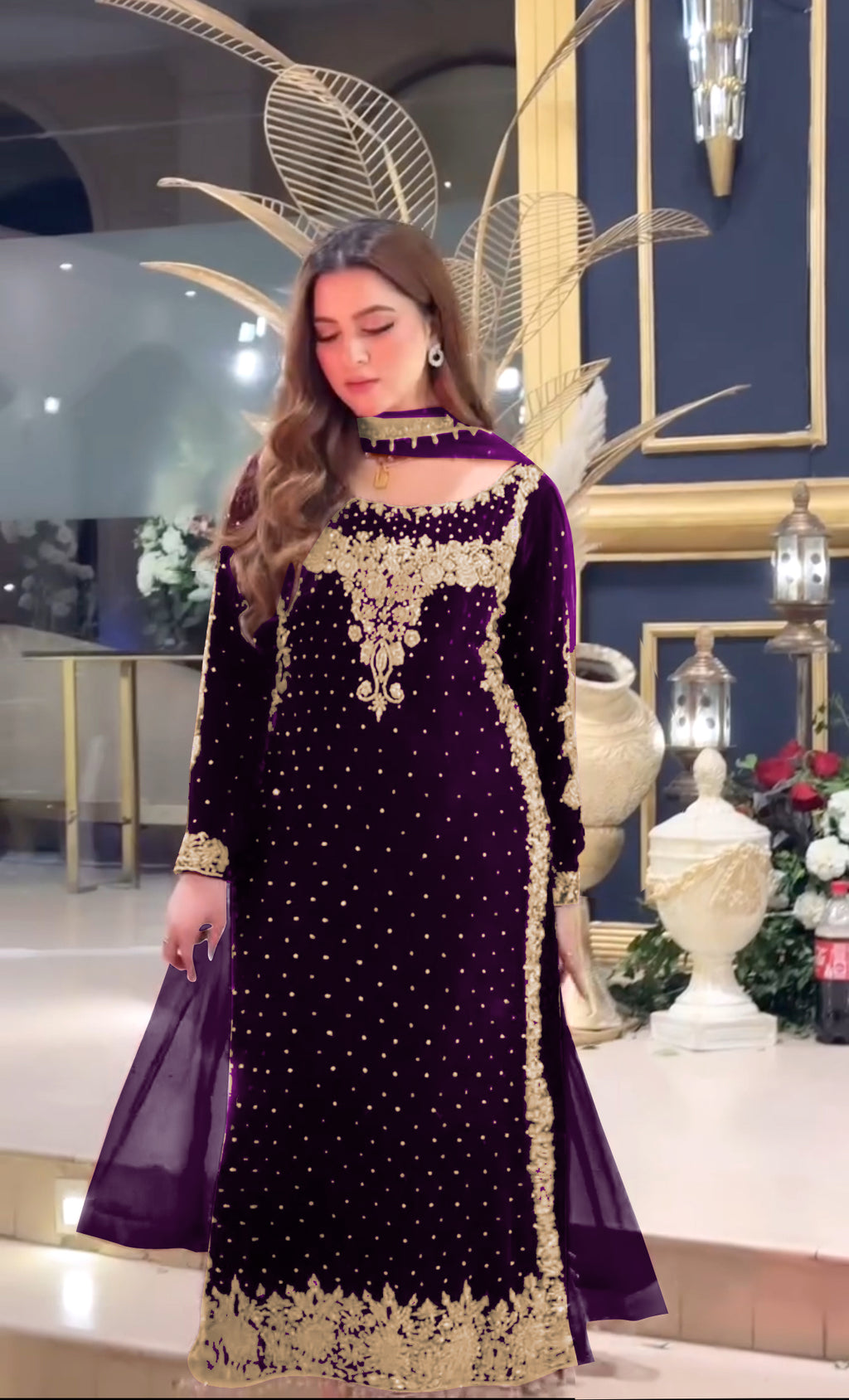 Women Purple Velvet Kurta Set