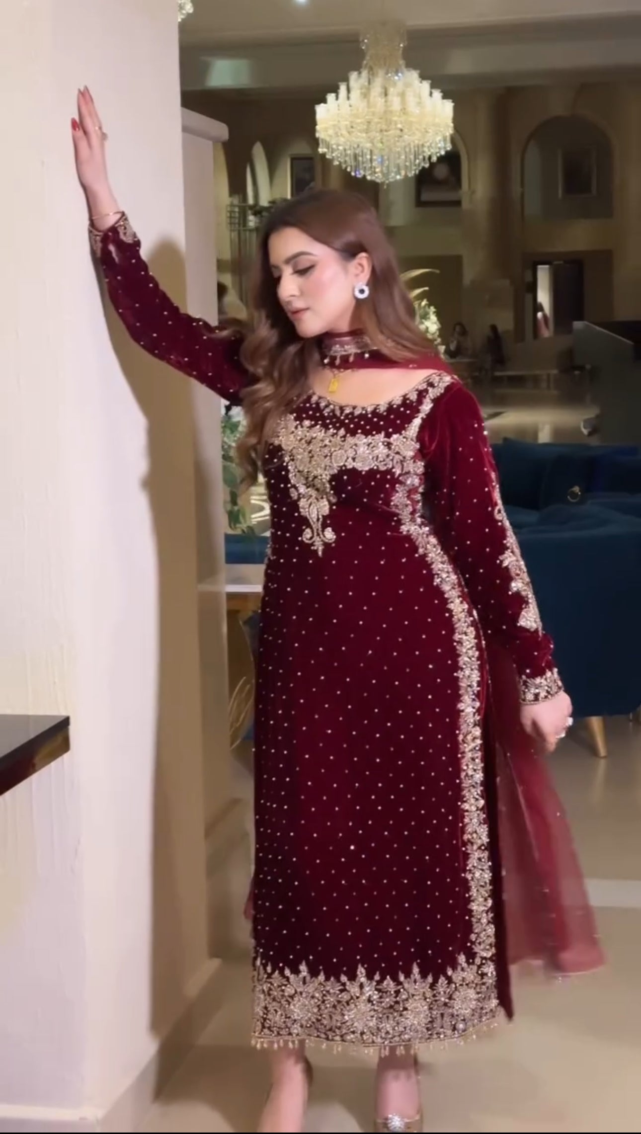 Women Wine Velvet Kurta Set