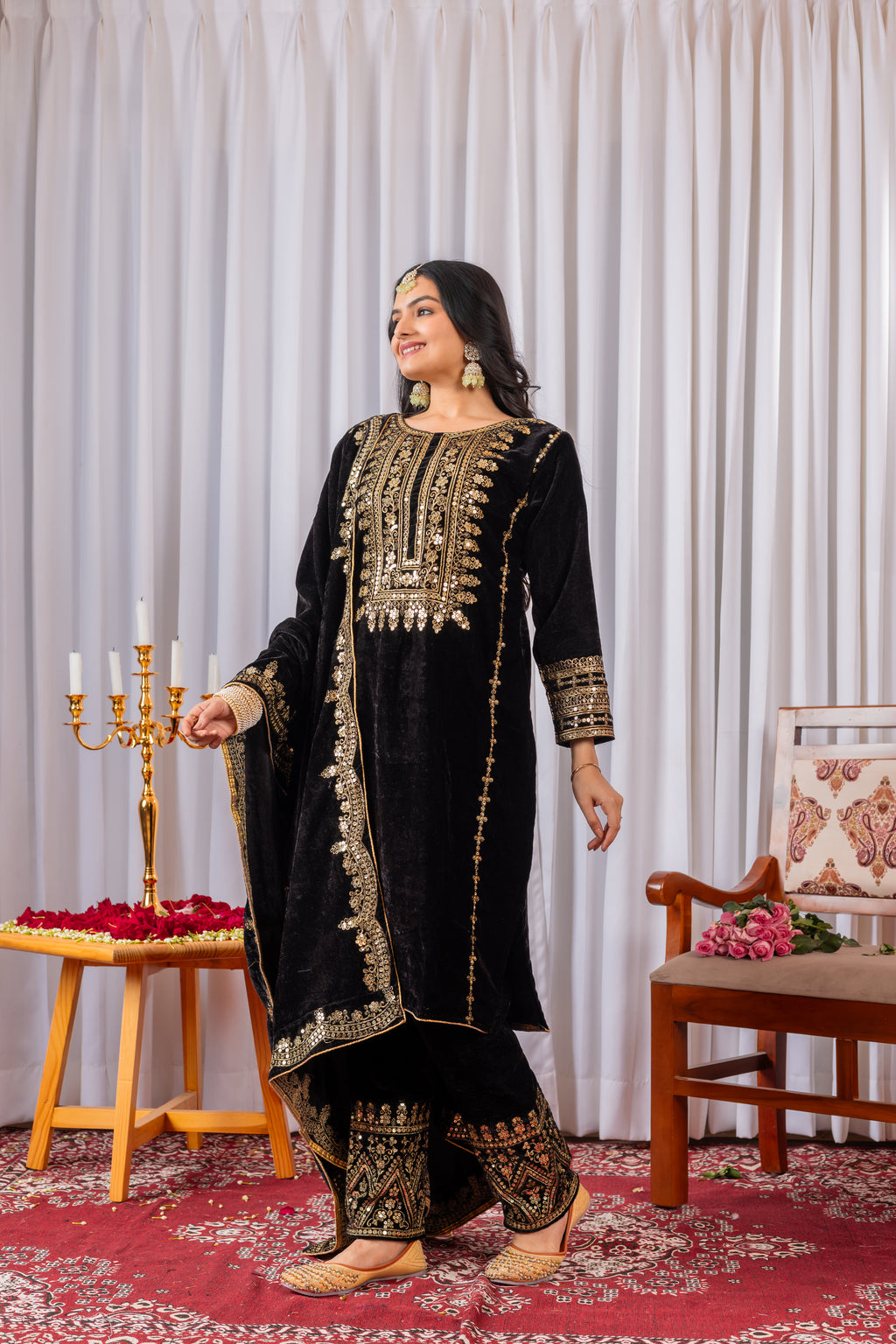 Women Black Velvet Kurta Set