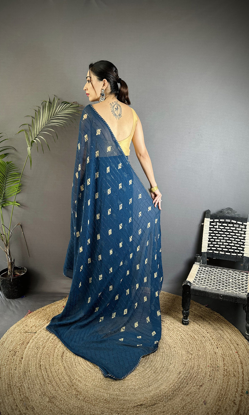 Women Georgette Saree Blue Polka Dot Pattern Saree with unstitched blouse