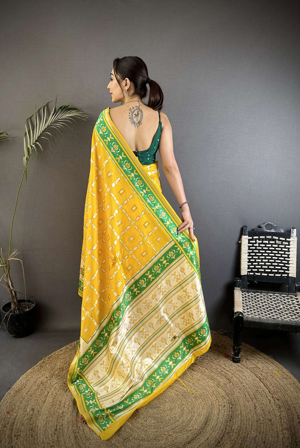 Women Banarasi Silk Yellow  Motifs Inspired By Nature Saree with unstitched blouse