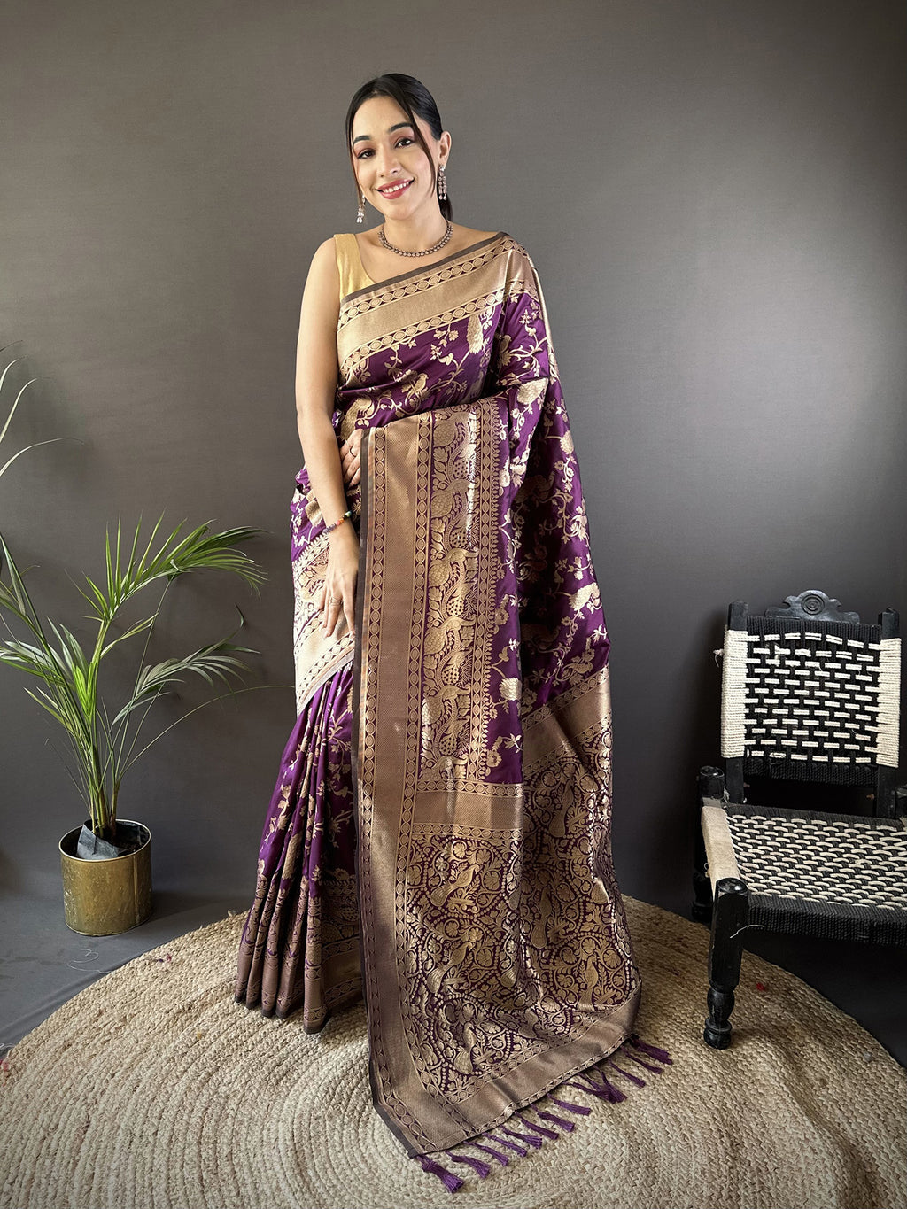 Women Banarasi Soft Lichi Silk Dark Purple Floral and Zari Pattern Saree with unstitched blouse
