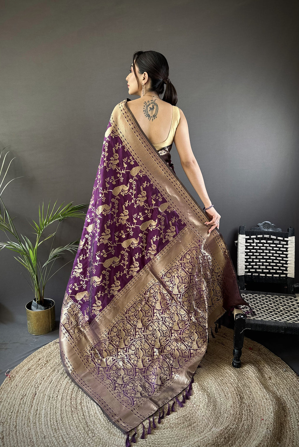 Women Banarasi Soft Lichi Silk Dark Purple Floral and Zari Pattern Saree with unstitched blouse