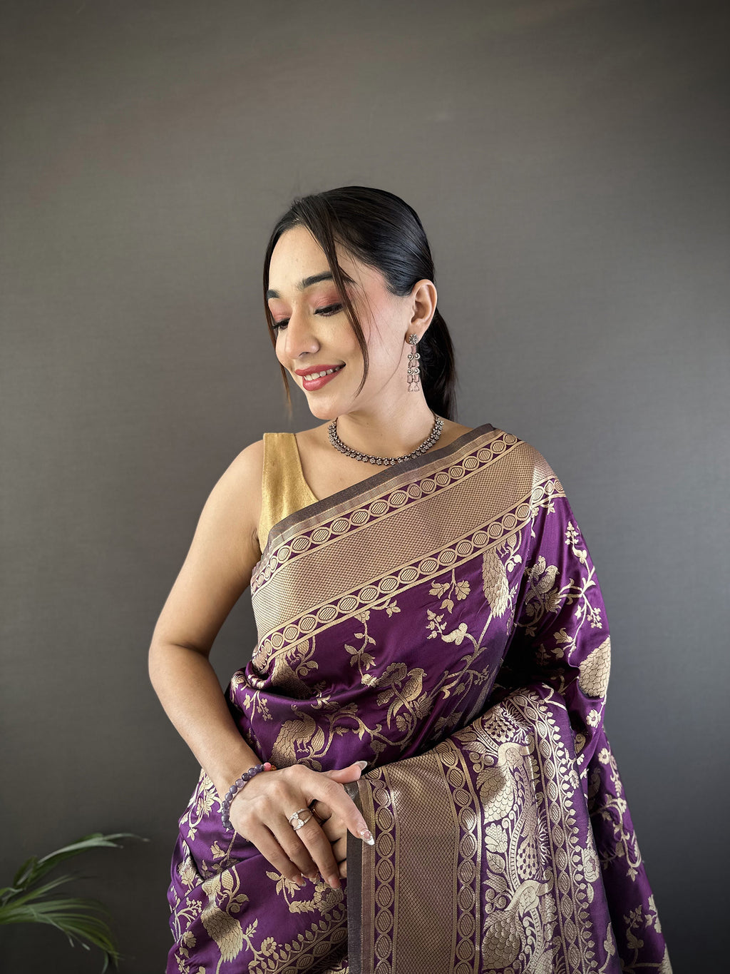 Women Banarasi Soft Lichi Silk Dark Purple Floral and Zari Pattern Saree with unstitched blouse