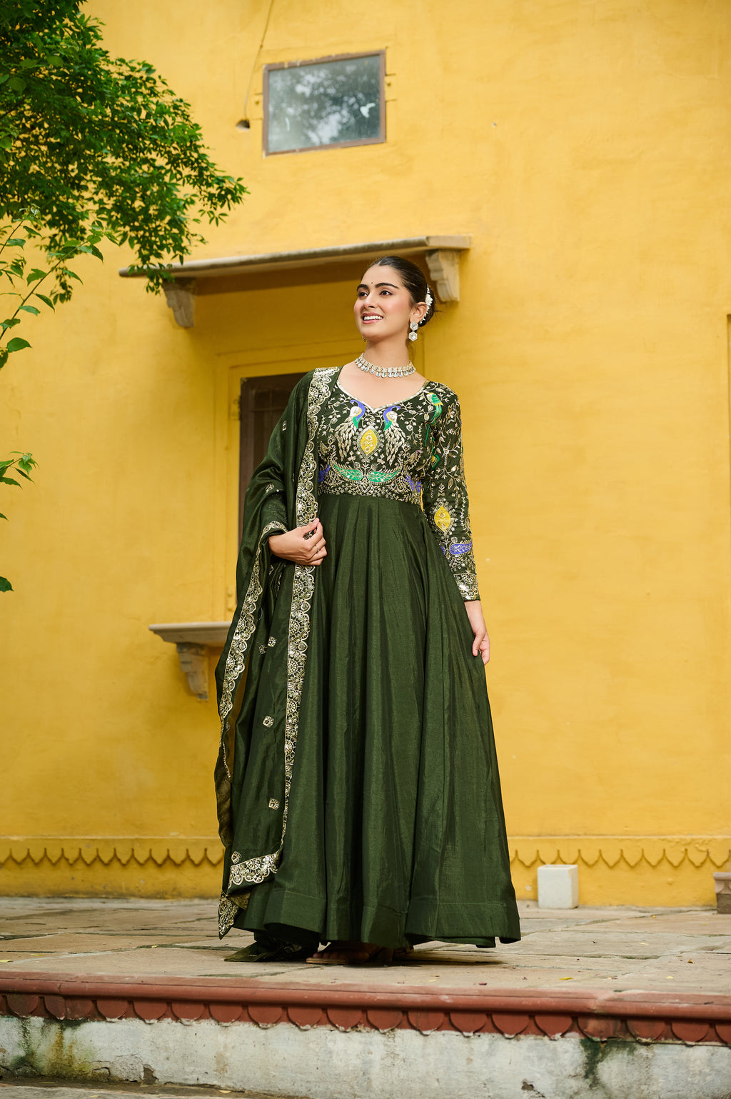 Women Silk Green Sequence embroidery work Kurta Set